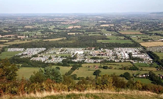 Activities in THE MOATS - CODDINGTON A small private thatched cottage B&B located in quiet countryside between Ledbury and Malvern - convenient for the Malvern Three Counties Showground and 5 miles from excellent shops restaurants and Ledbury Poetry Festival