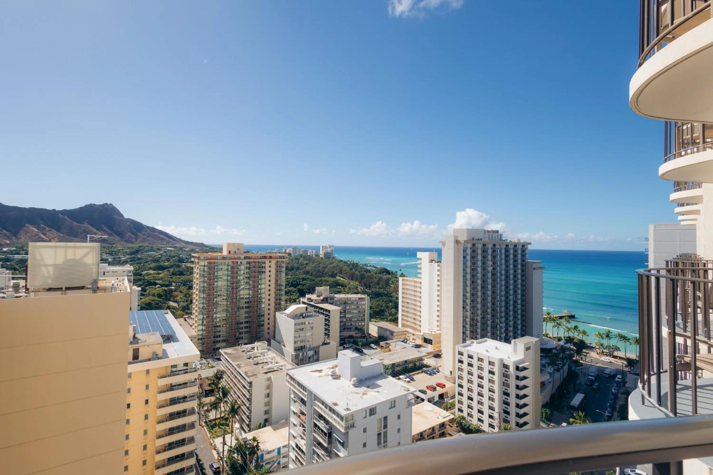 Photo of the whole room in Waikiki Beach Marriott Resort & Spa