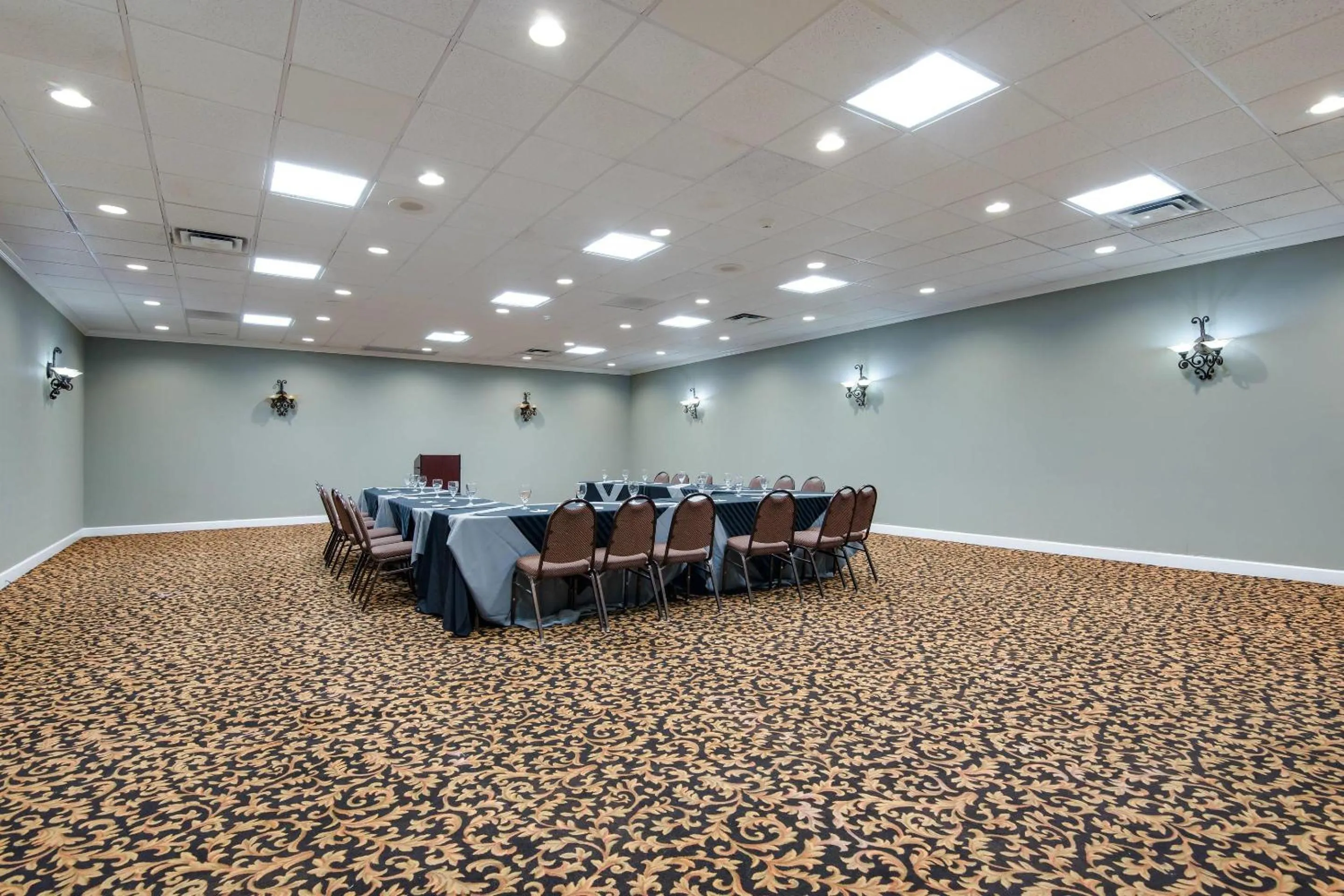 Meeting/conference room in Quality Inn Oneonta Cooperstown Area