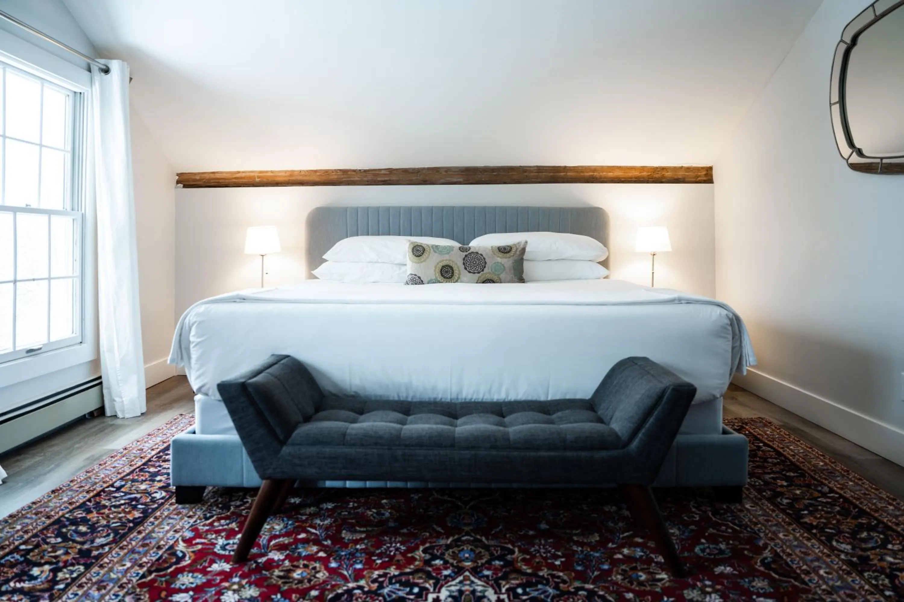 Bed in South Landing Inn