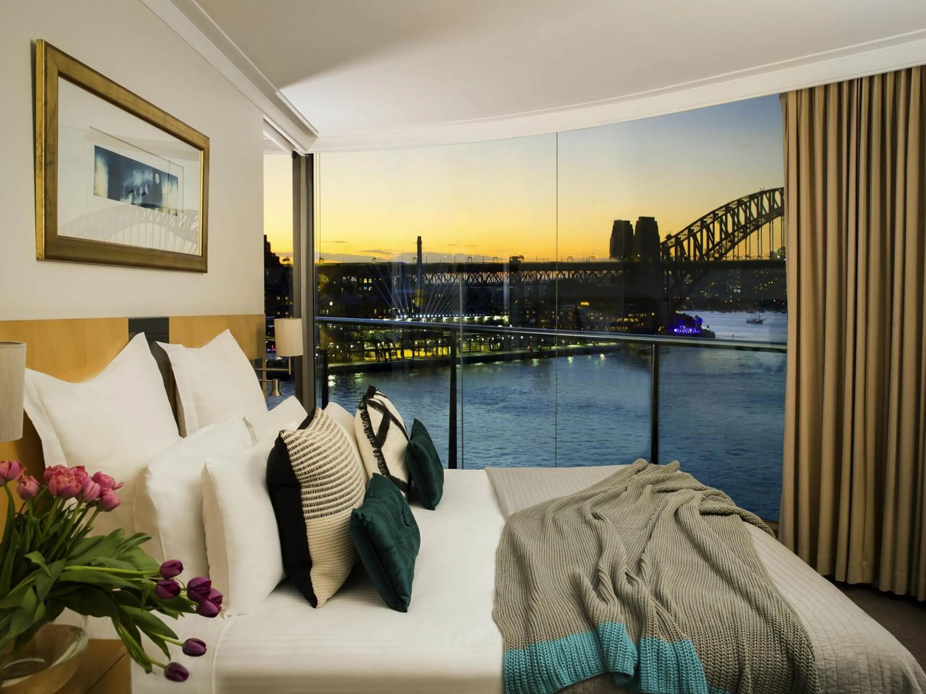 Bedroom in Pullman Quay Grand Sydney Harbour