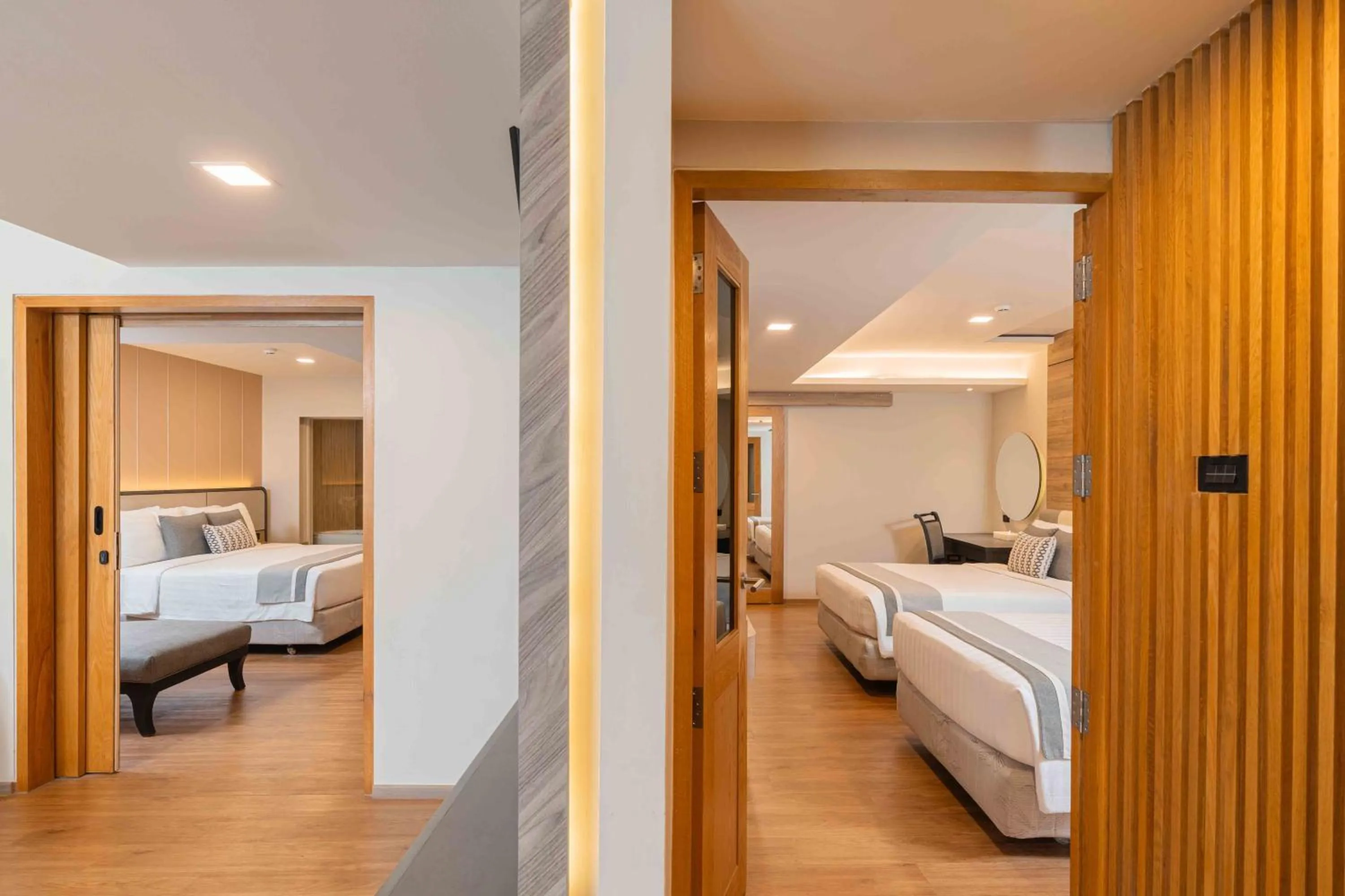 Bed in Phuket Graceland Resort and Spa