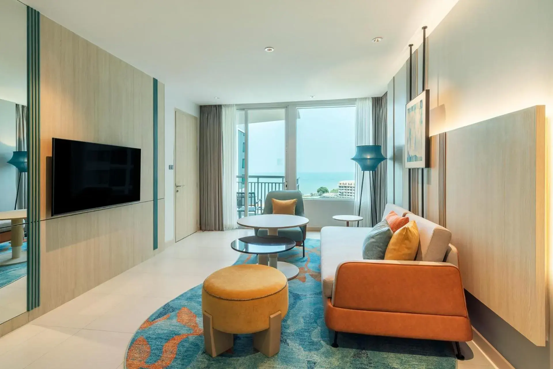 Two-Bedroom Suite with Sea View - Bay Tower  in Holiday Inn Pattaya by IHG Two-Bedroom Suite with Sea View - Bay Tower  in Holiday Inn Pattaya by IHG