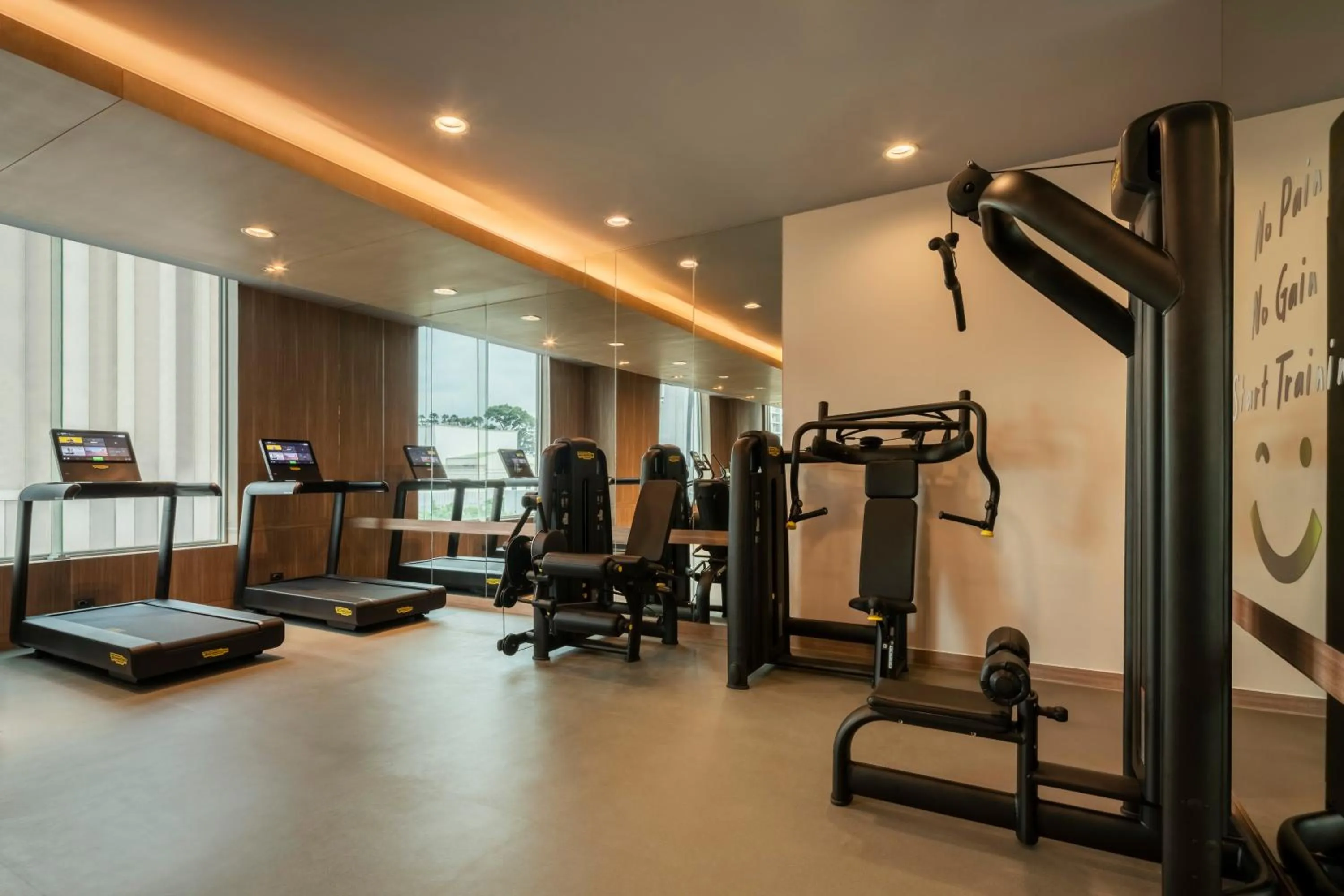 Fitness centre/facilities in Holiday Inn Pattaya by IHG