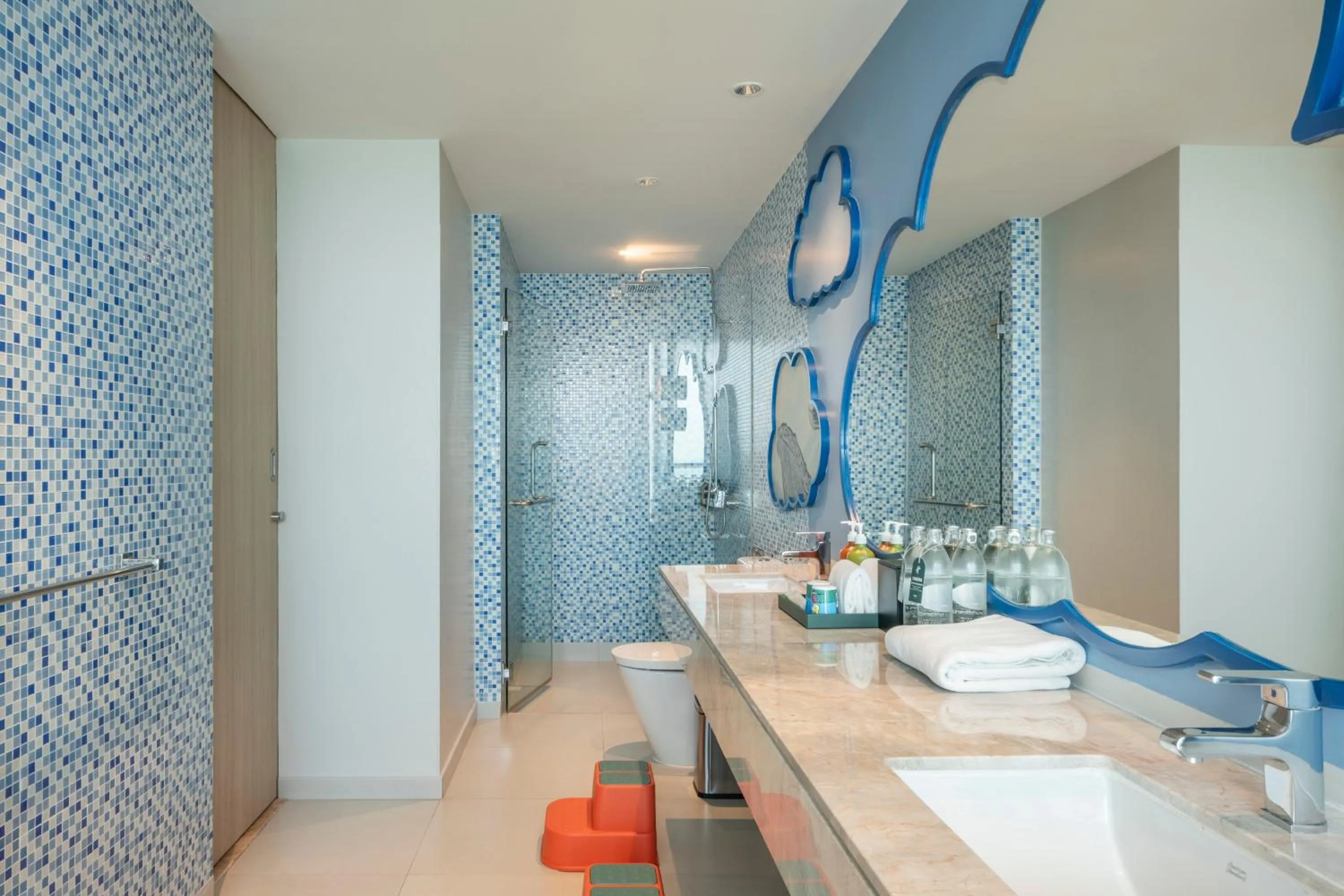 Bedroom in Holiday Inn Pattaya by IHG