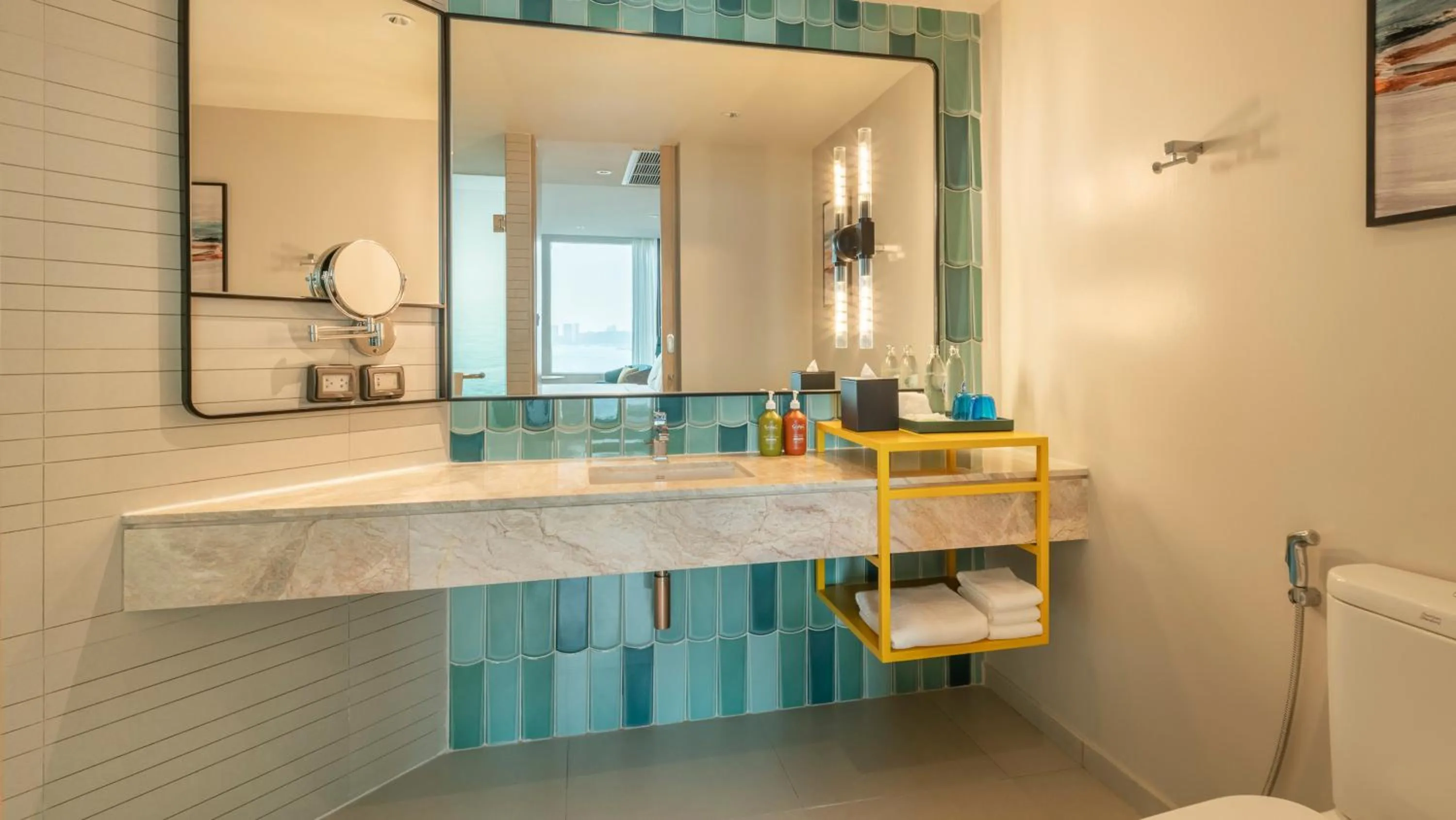 Photo of the whole room in Holiday Inn Pattaya by IHG