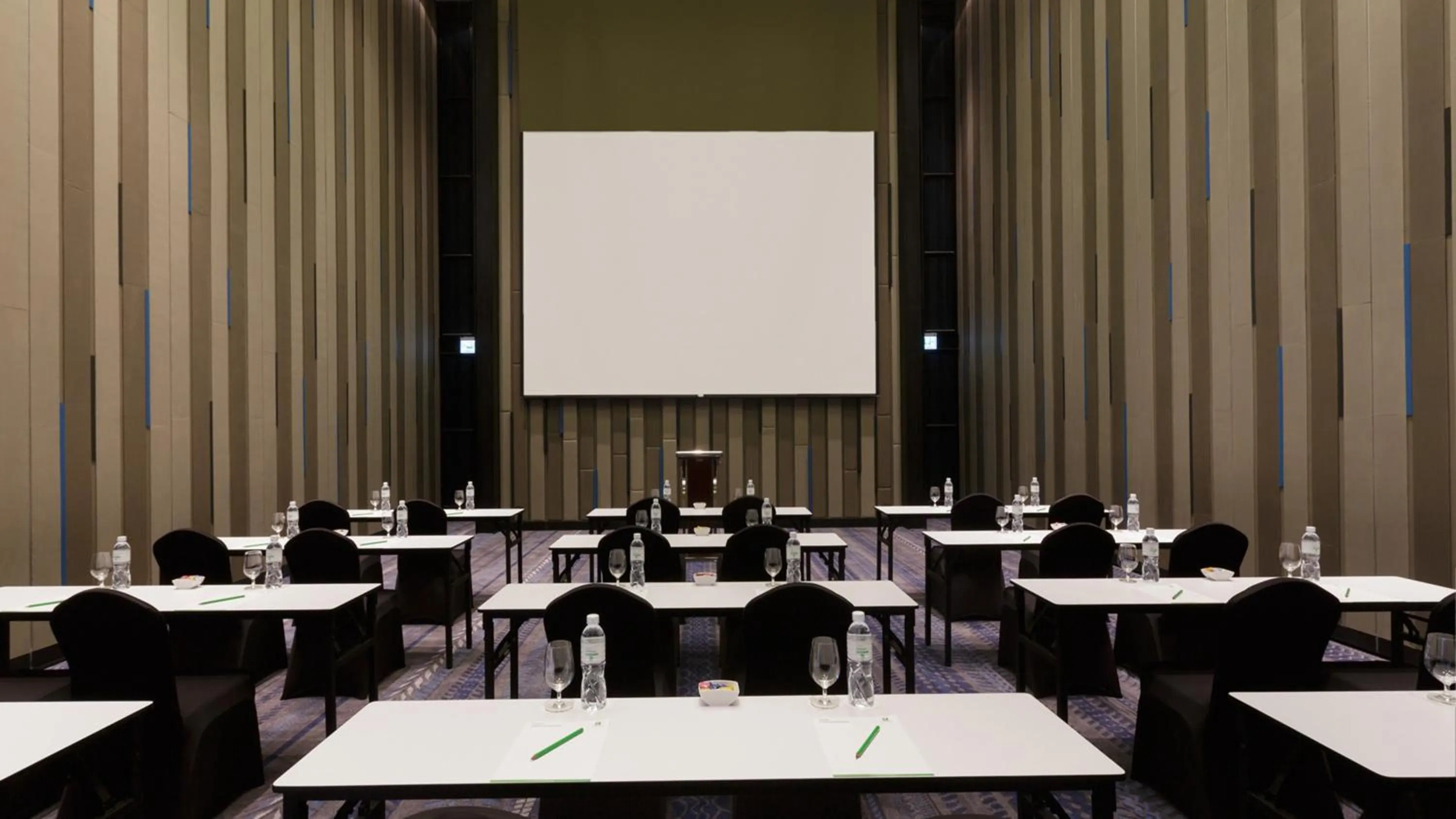 Meeting/conference room in Holiday Inn Pattaya by IHG