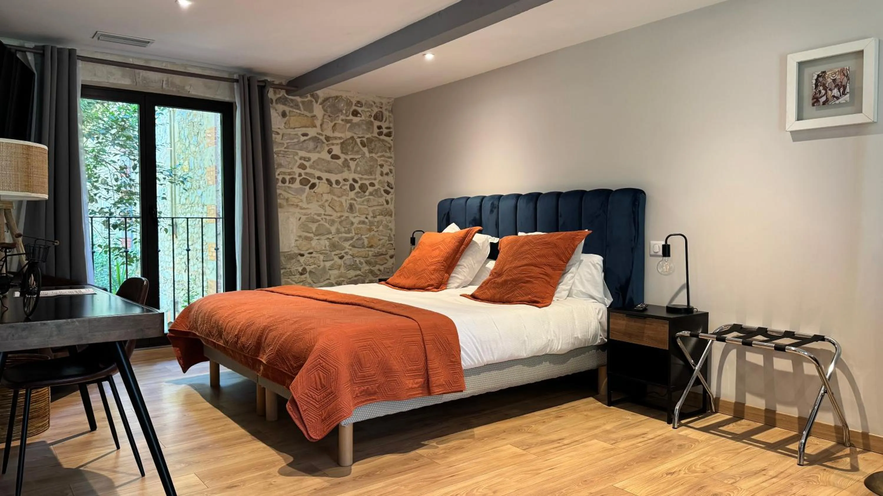 Bed in Hotel Le Galambre