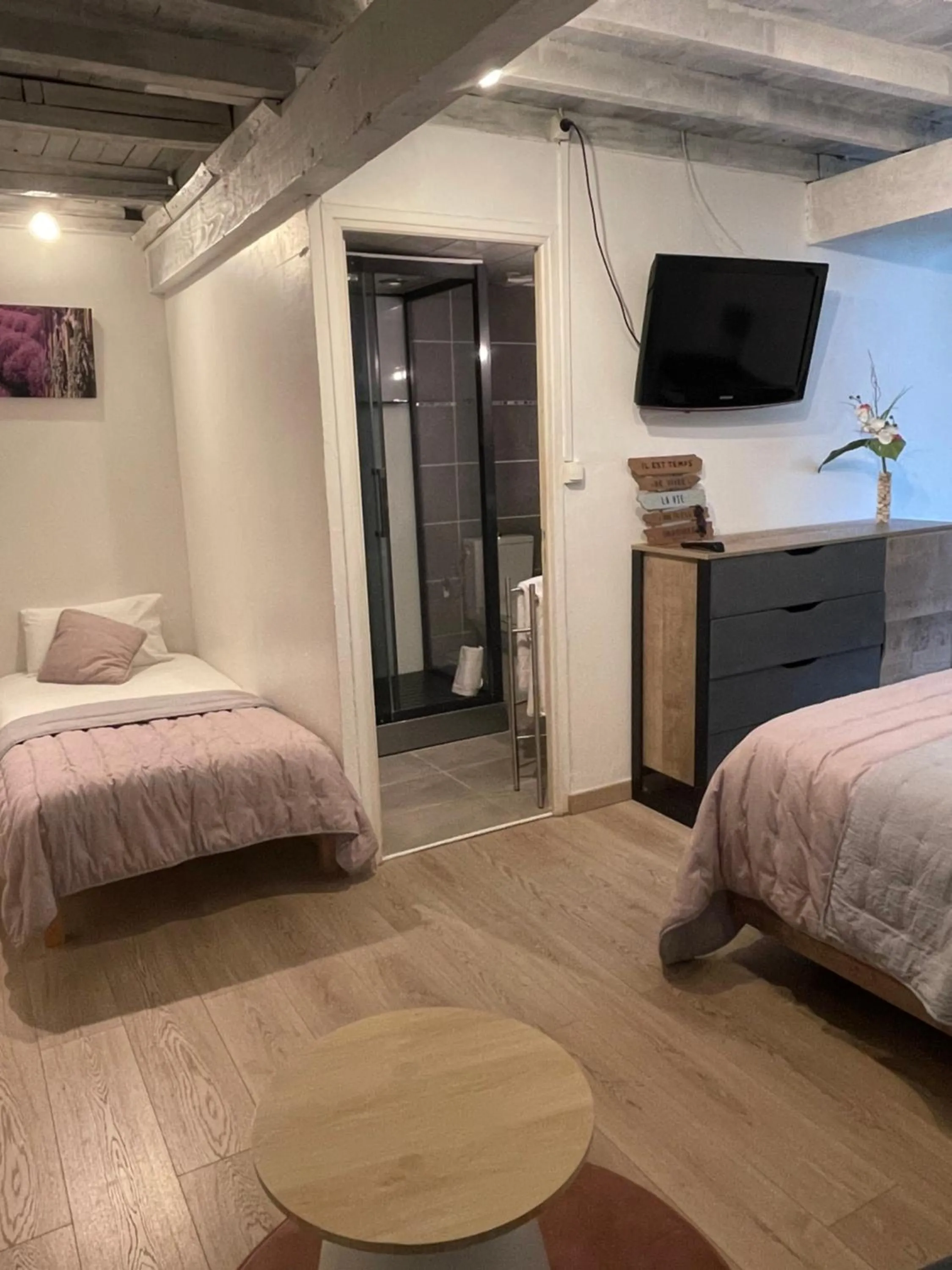 Bedroom, Bed in Hotel Mas De Galoffre