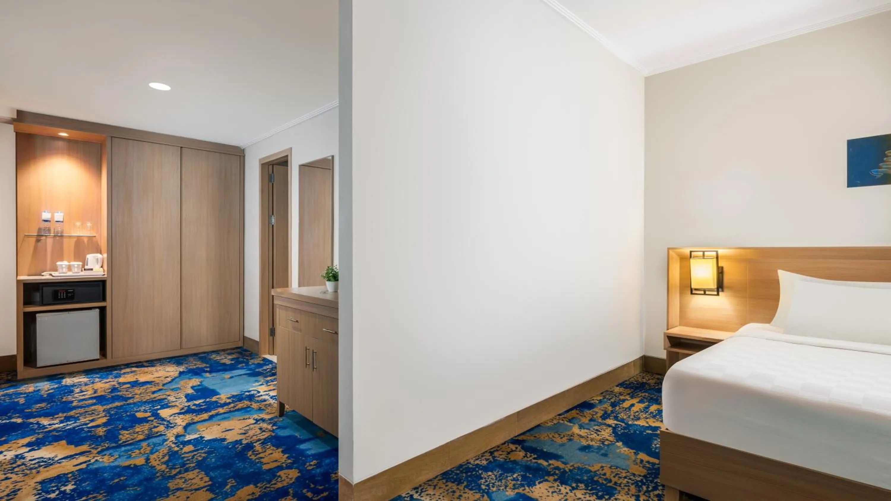 View (from property/room), Bed in Swiss-Belhotel Manokwari