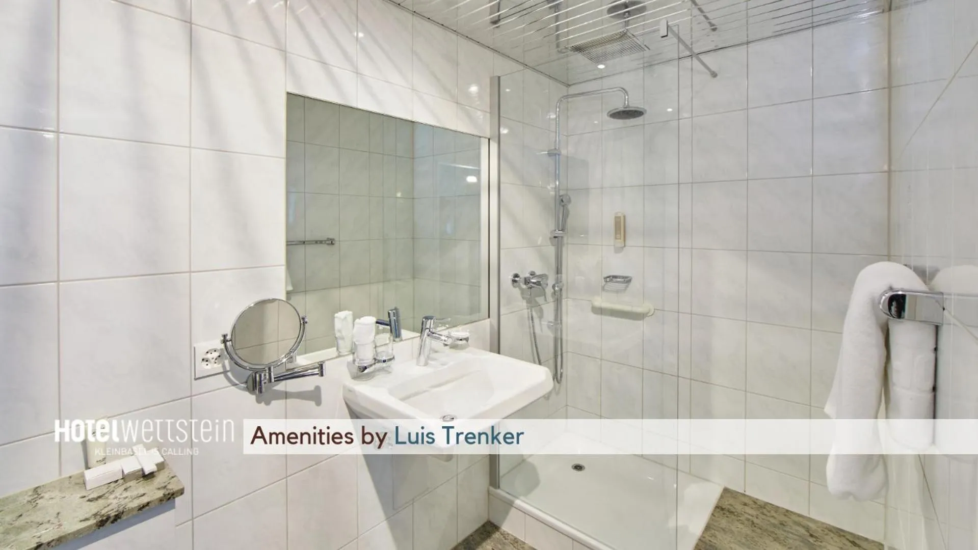 Bathroom in Hotel Wettstein