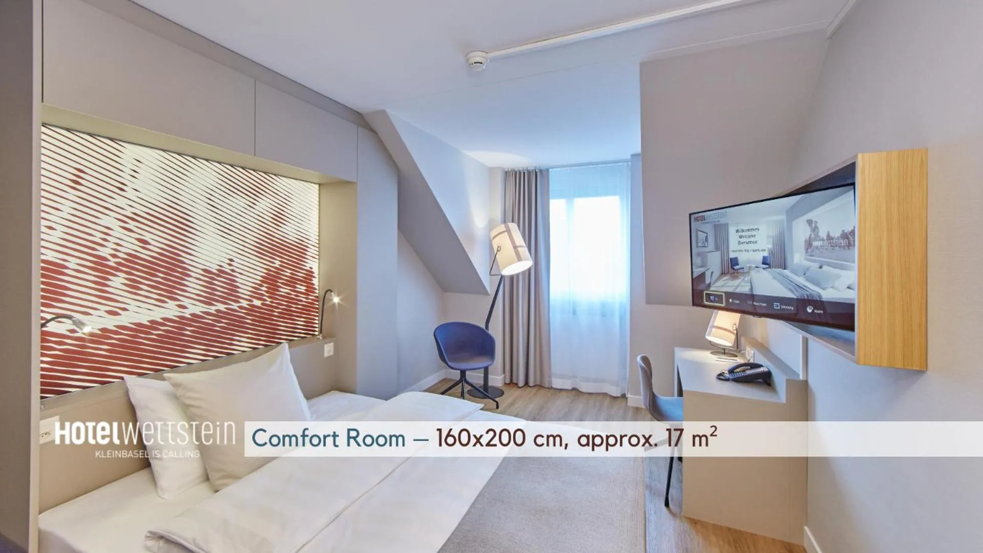 Property building, Bed in Hotel Wettstein