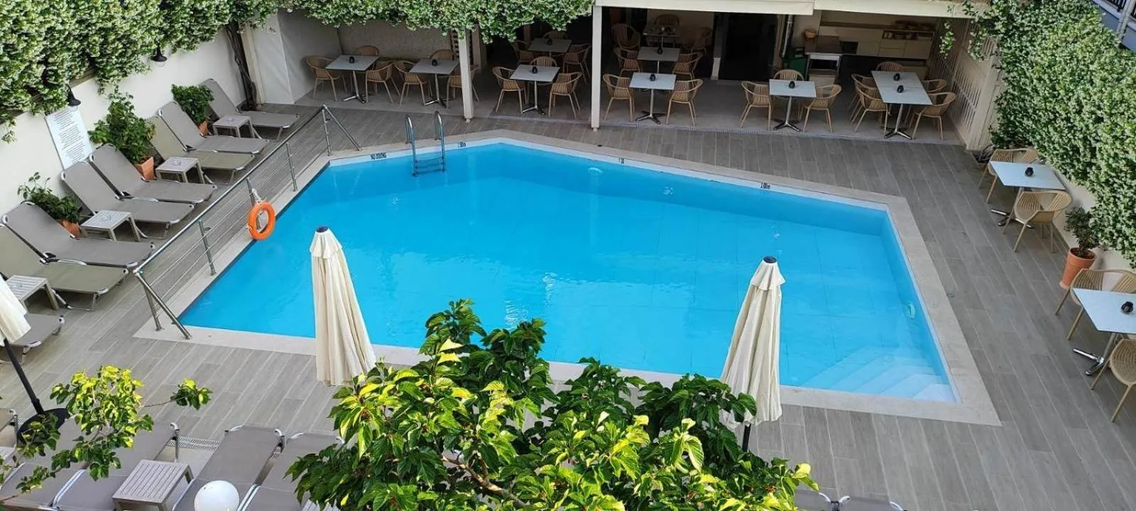 Talos Hotel Apartments