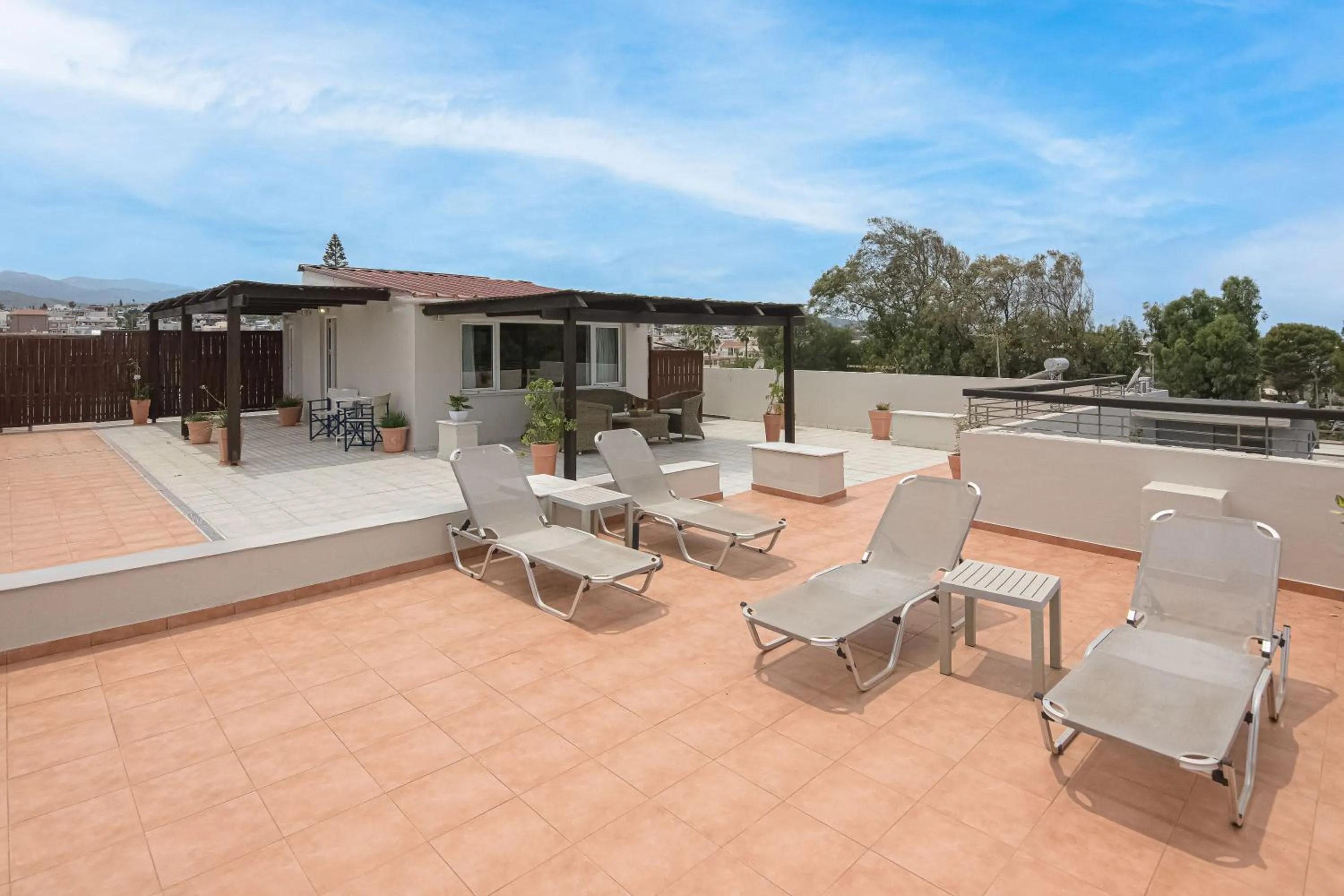 Talos Hotel Apartments