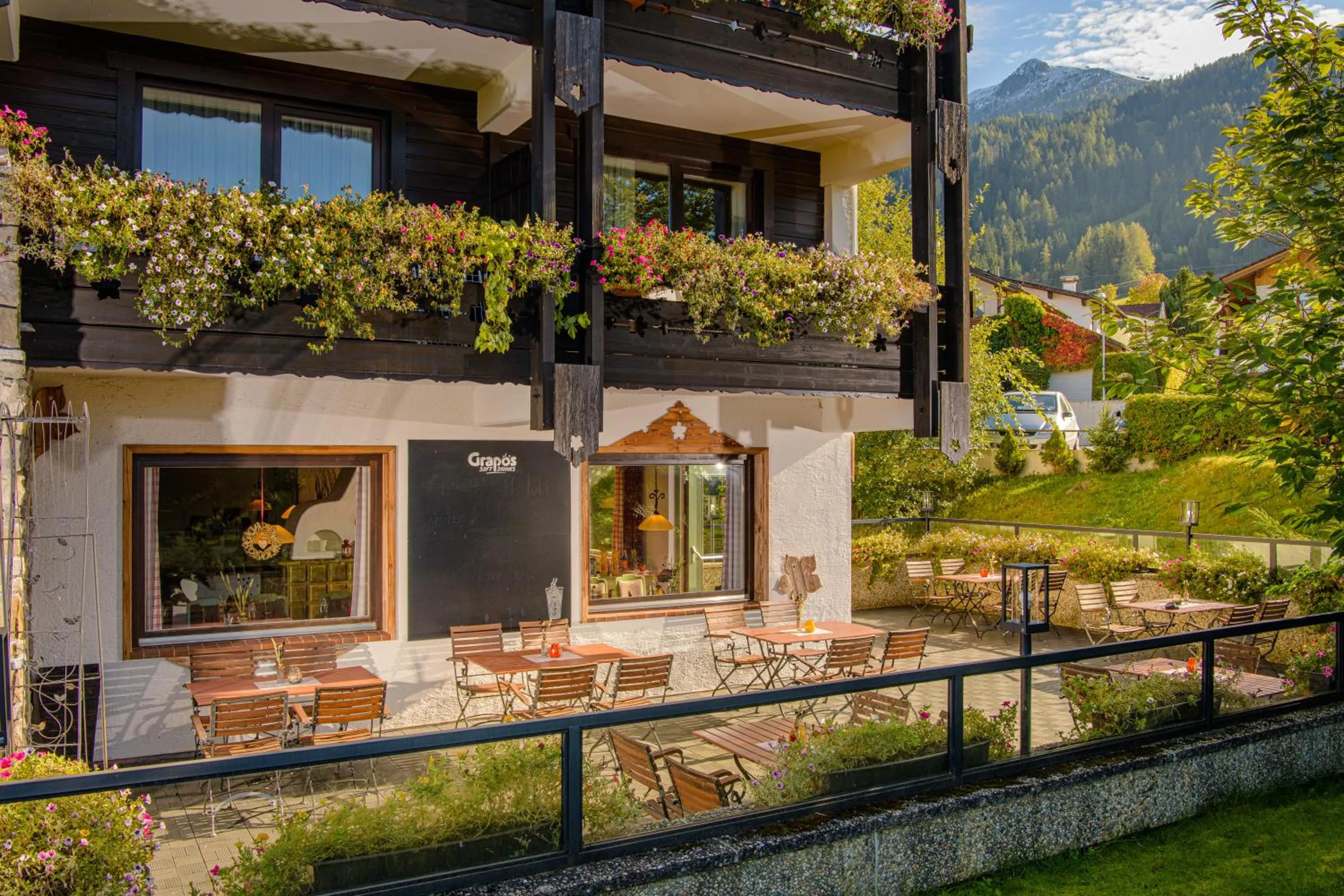 Garden in MONDI Hotel Axams