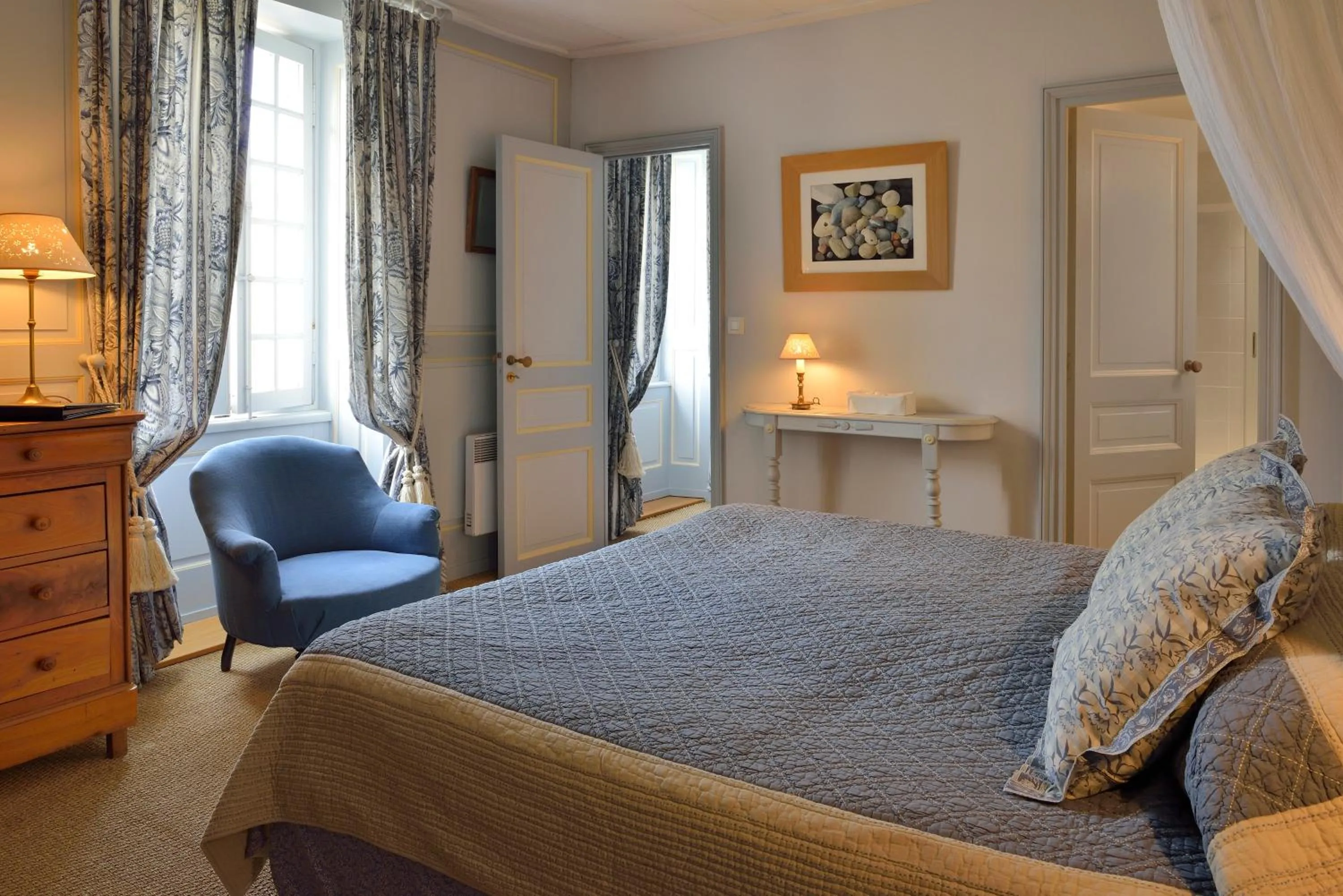 Bedroom, Bed in La Baronnie Hôtel & Spa - Teritoria