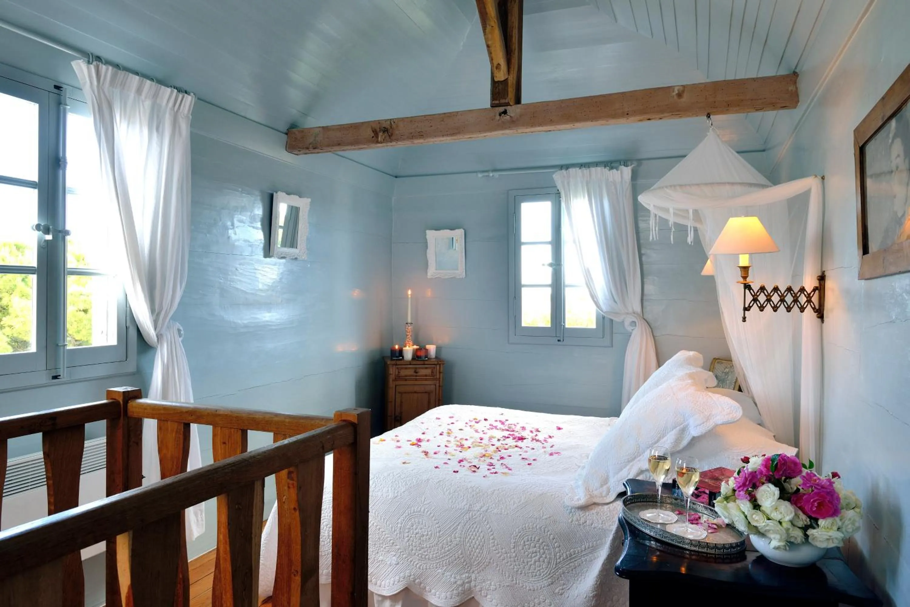 Bed in La Baronnie Hôtel & Spa - Teritoria