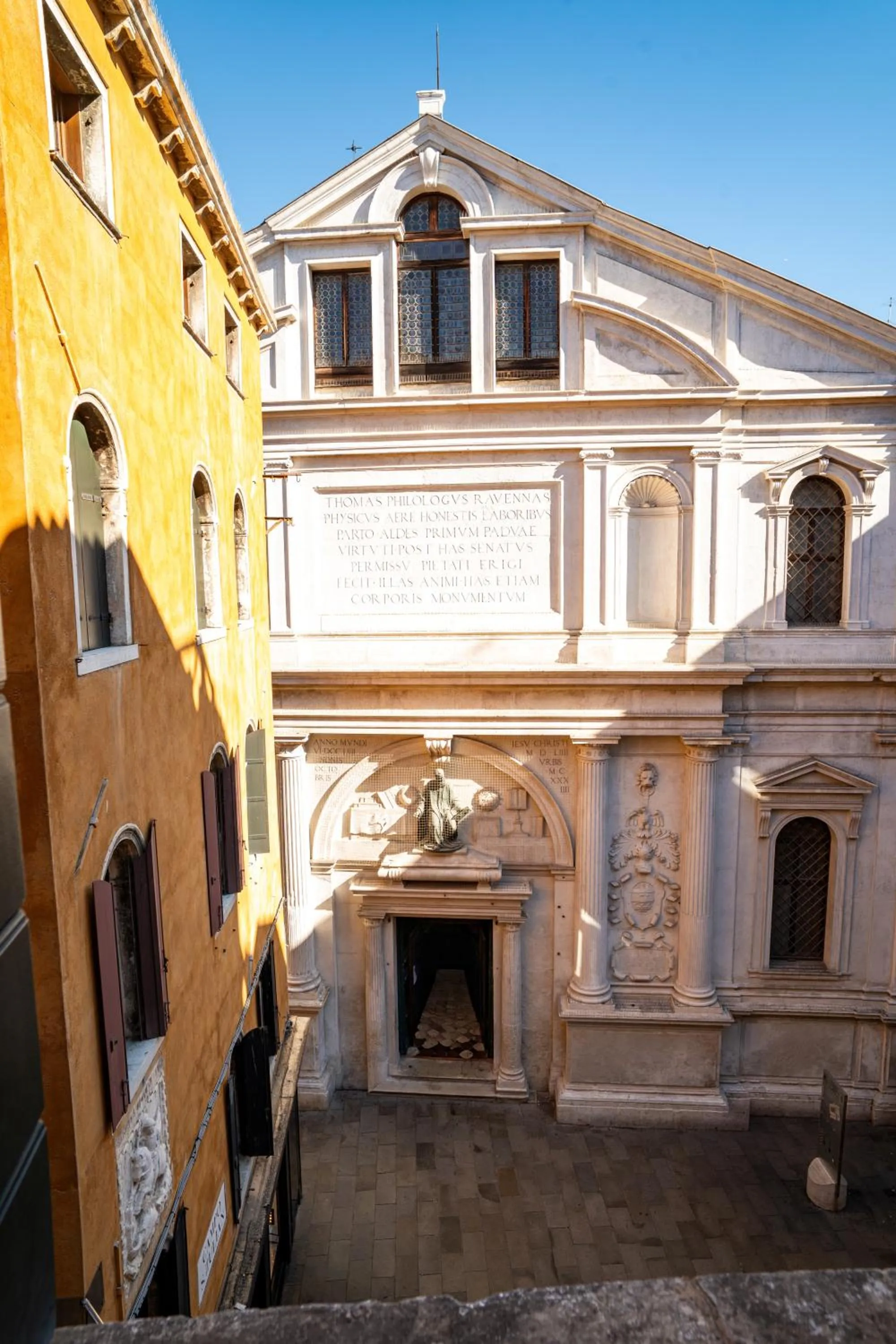 Property building in Casa Sul Molo