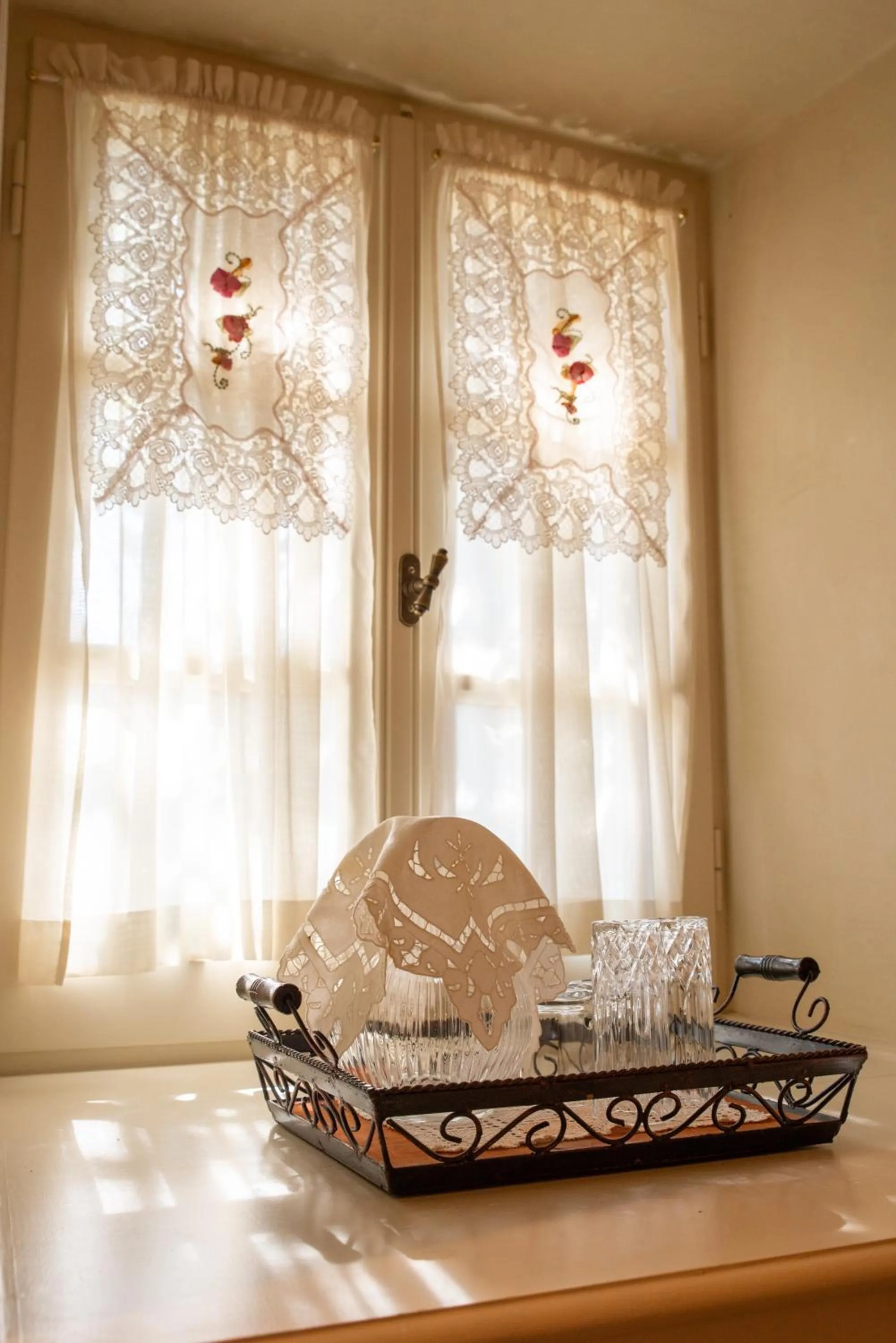 Decorative detail in Archontiko Stamou