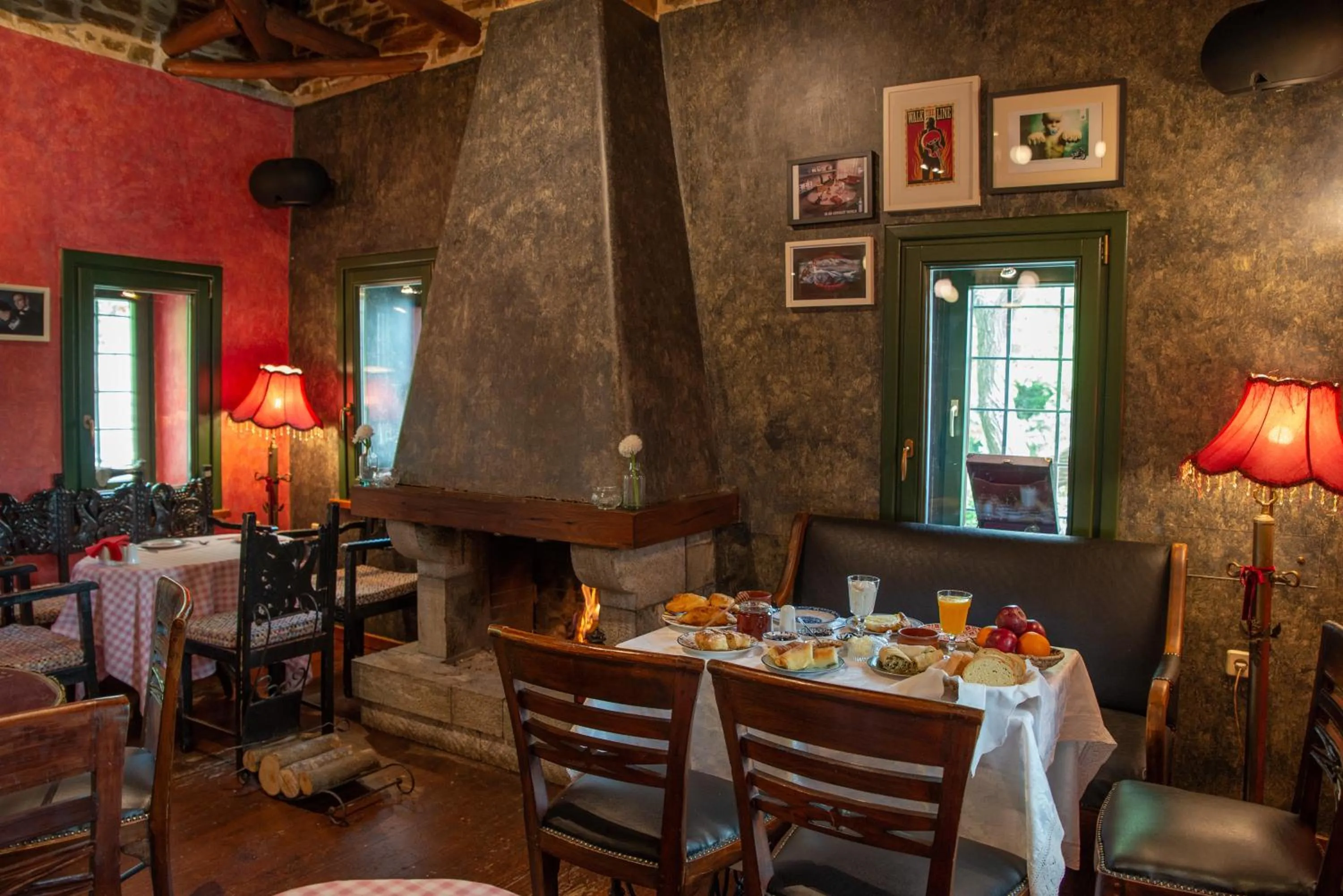 Property building in Archontiko Stamou