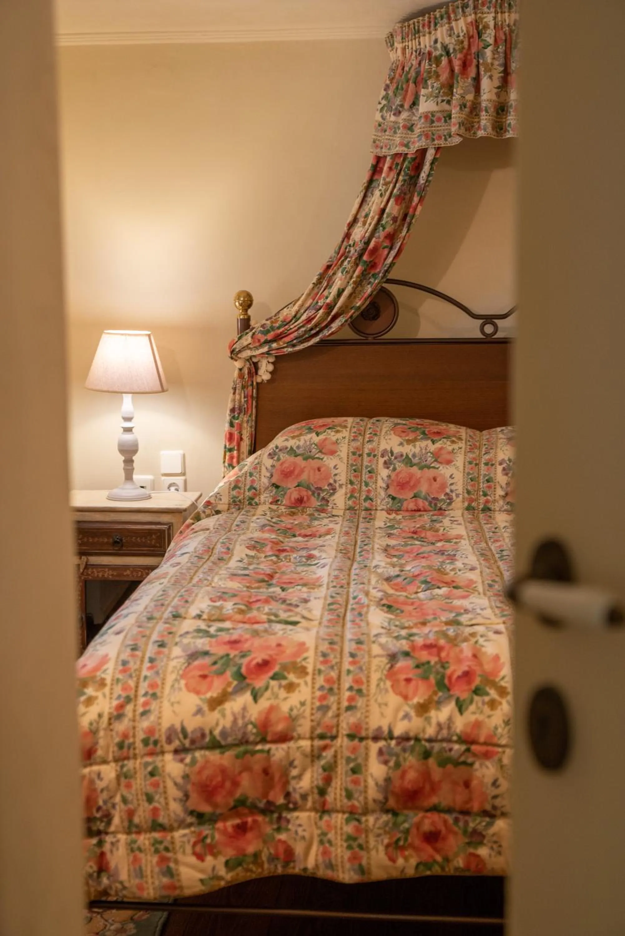 Bed in Archontiko Stamou