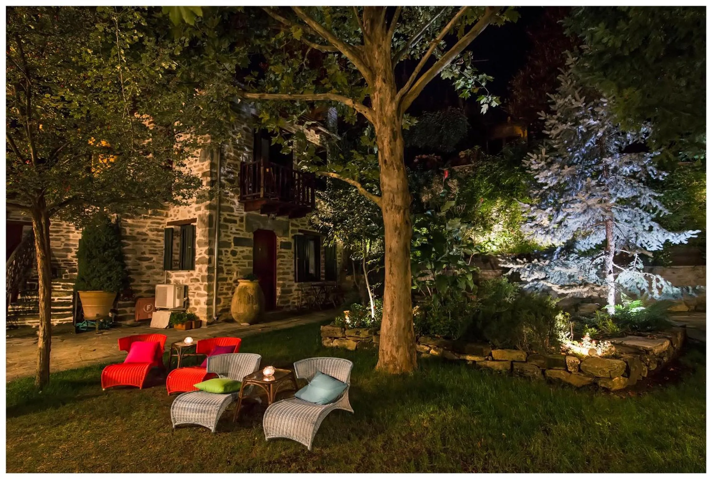 Night in Archontiko Stamou