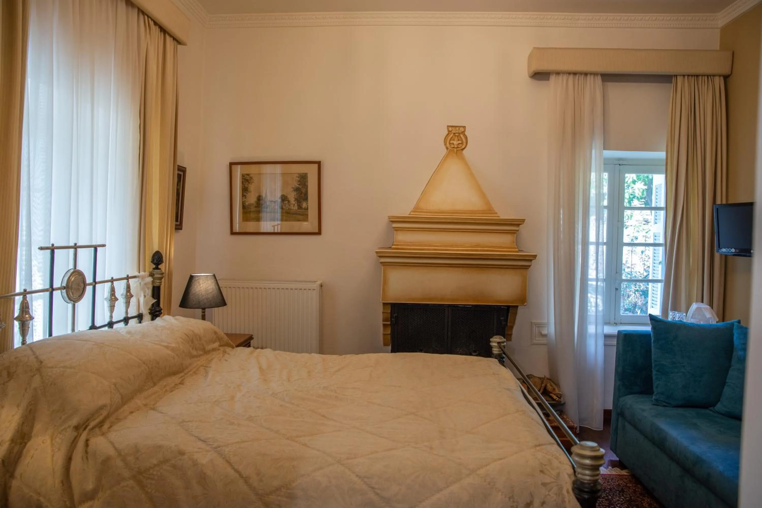 Bed in Archontiko Stamou