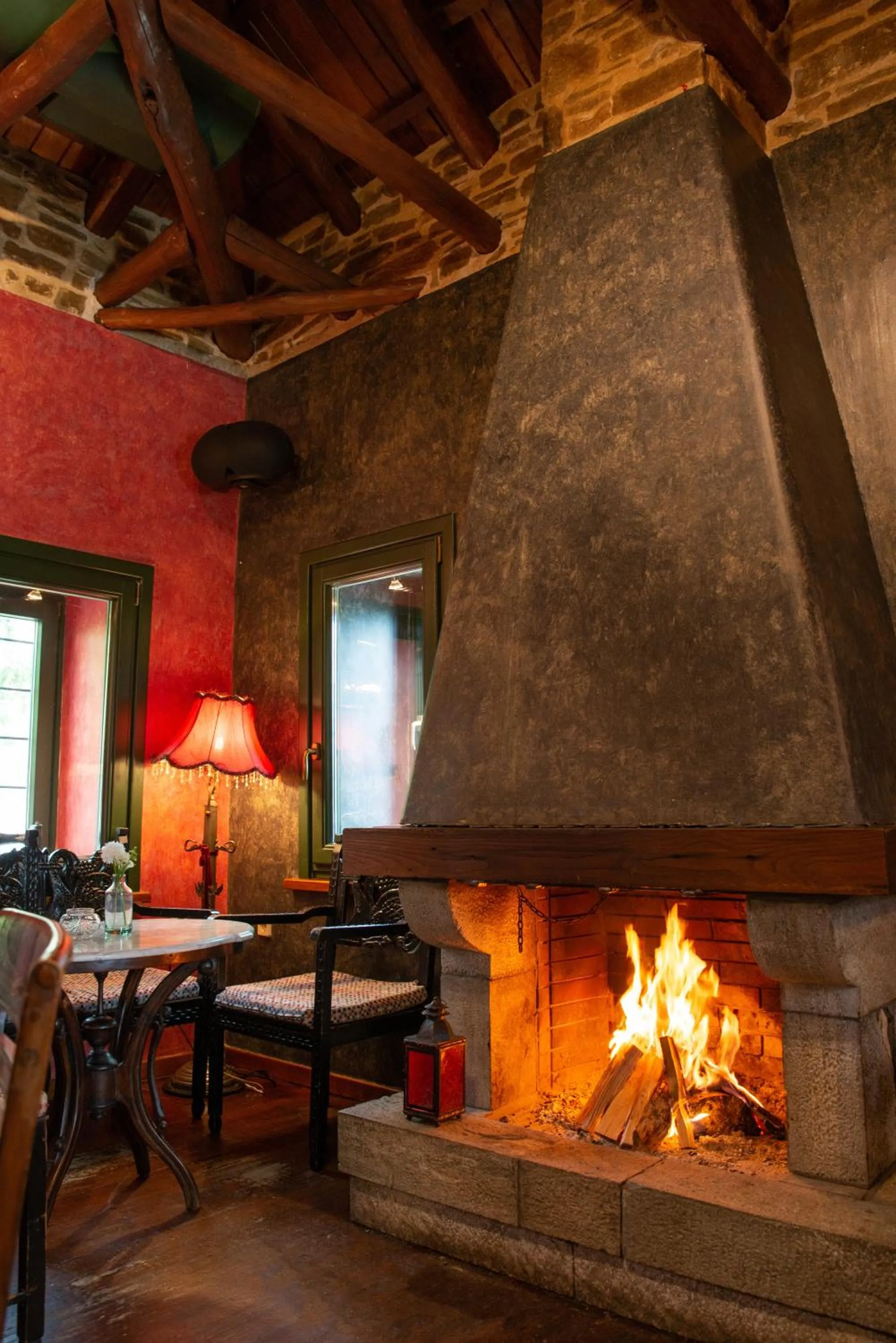 Property building in Archontiko Stamou