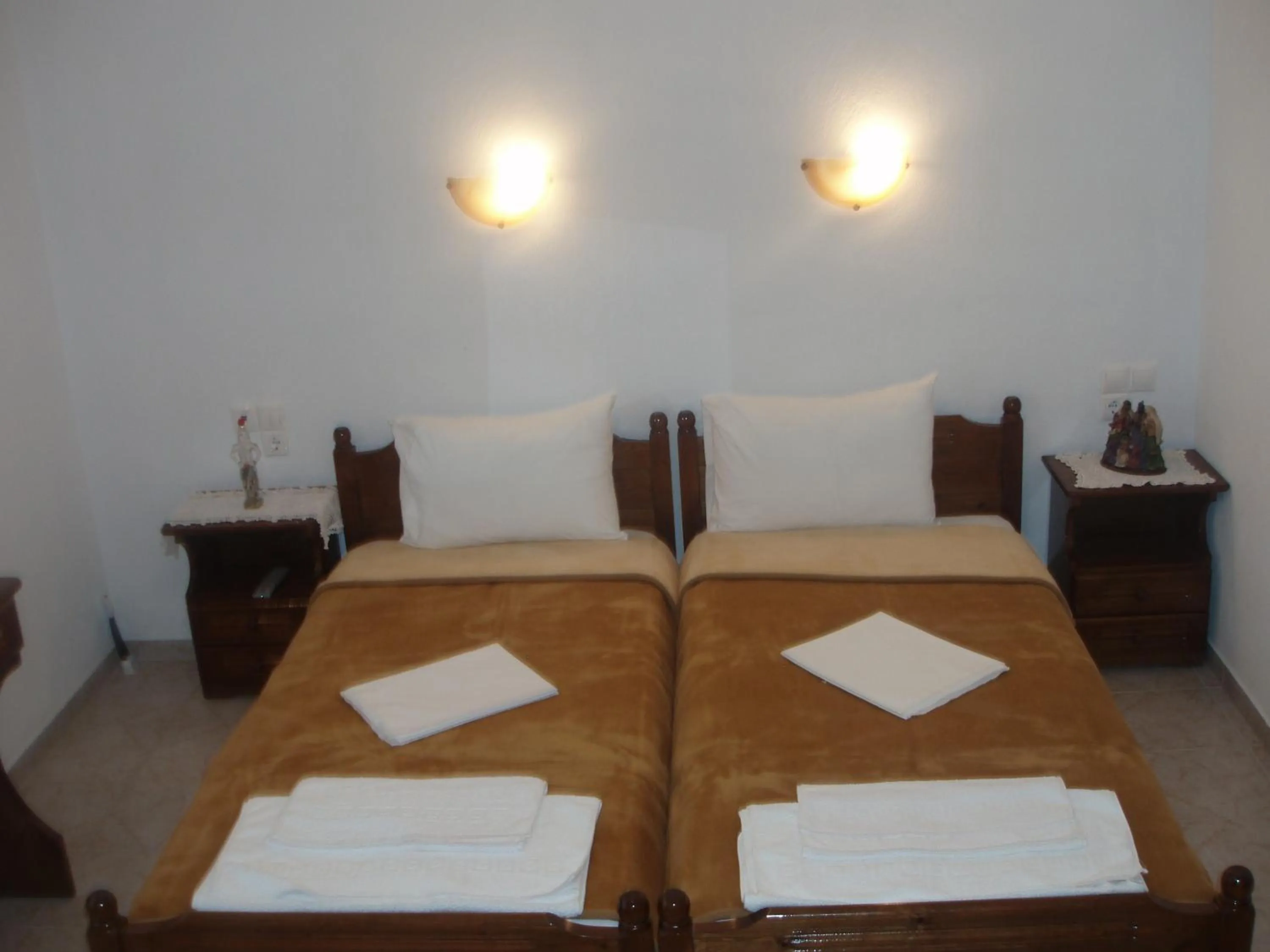 Bed in Hellen Studios