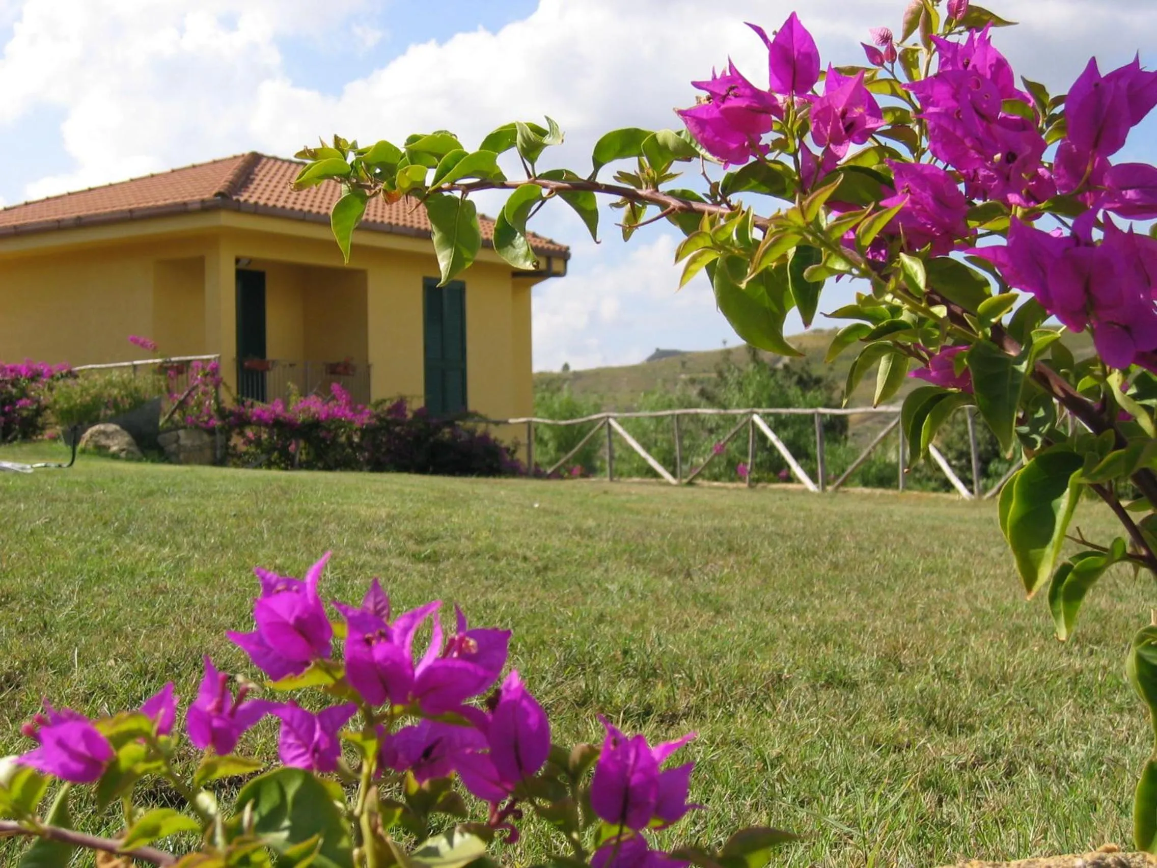 Property building in Terme Acqua Pia