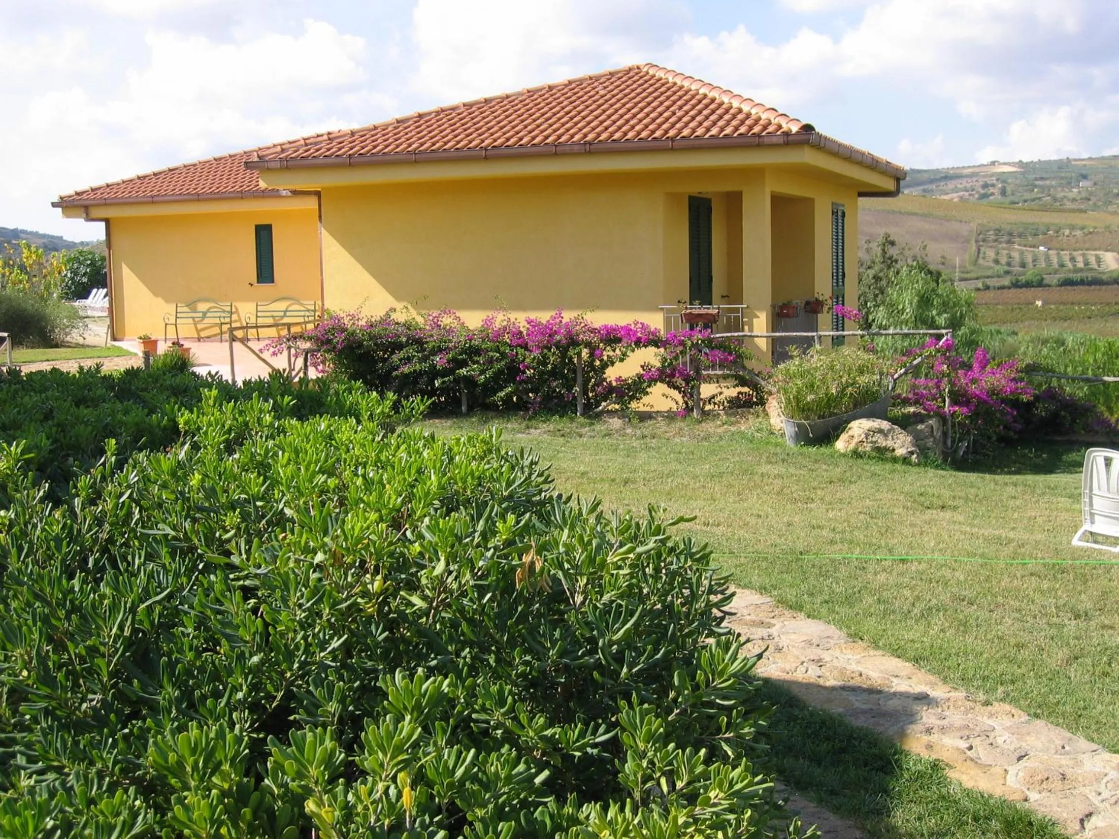 Property building in Terme Acqua Pia
