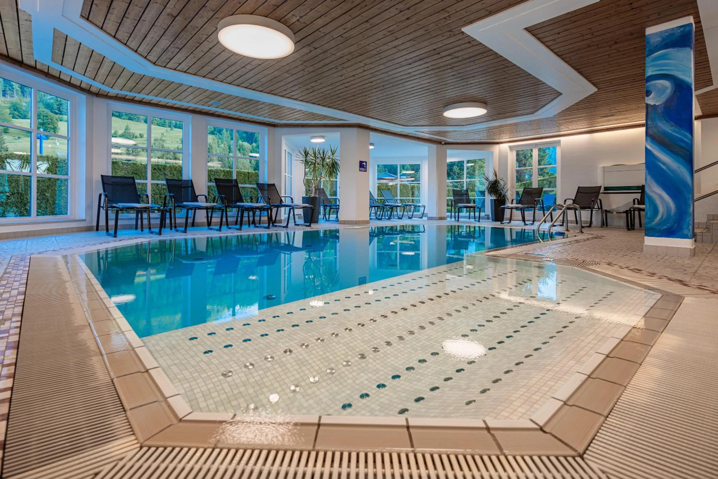 Swimming pool in Alpine Spa Residence