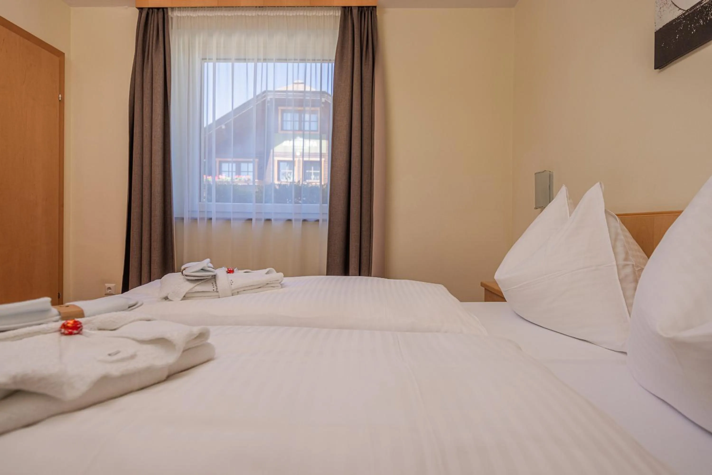 Bedroom, Bed in Alpine Spa Residence