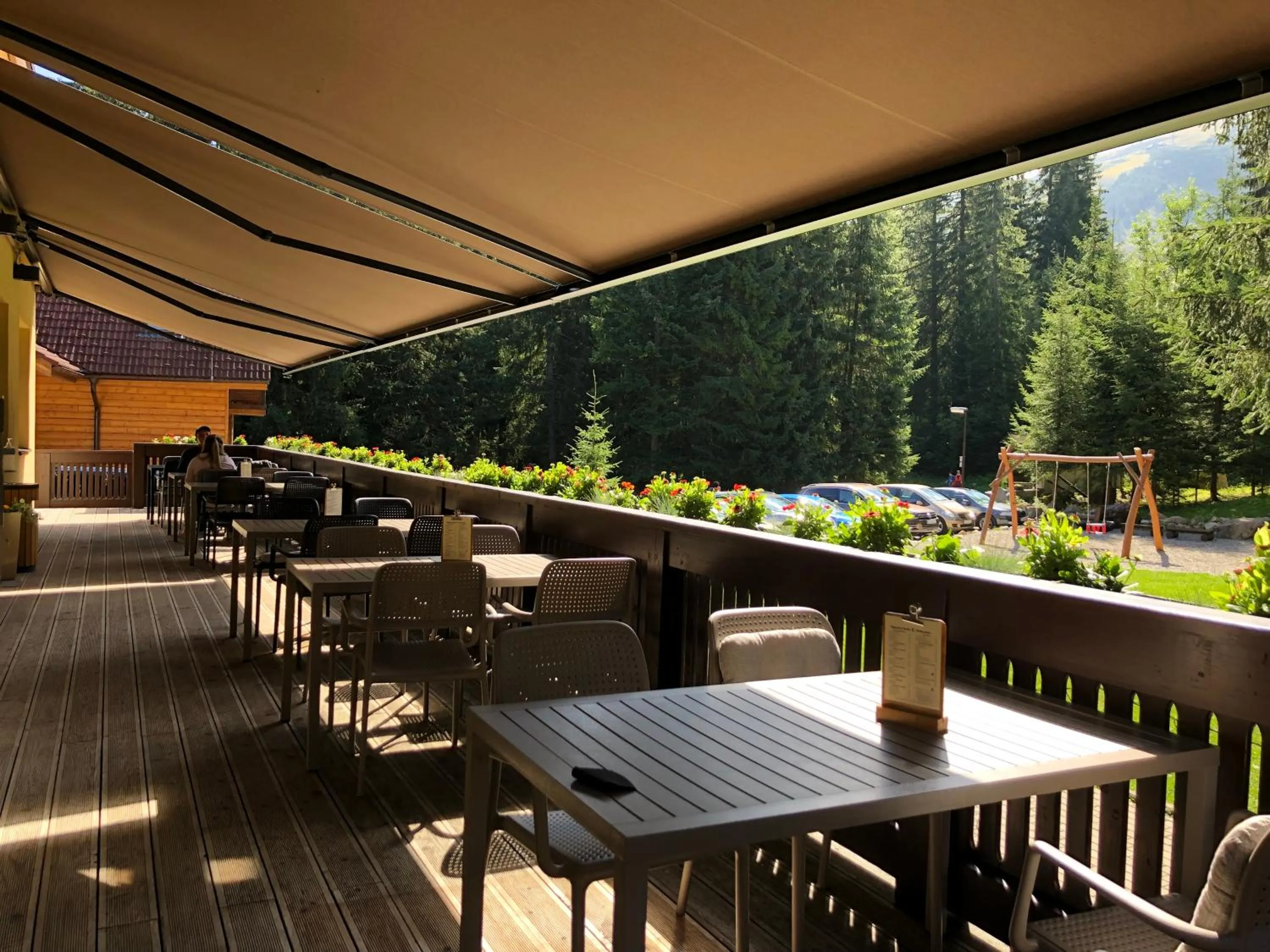 Restaurant/places to eat in Hotel Mikulášska Chata