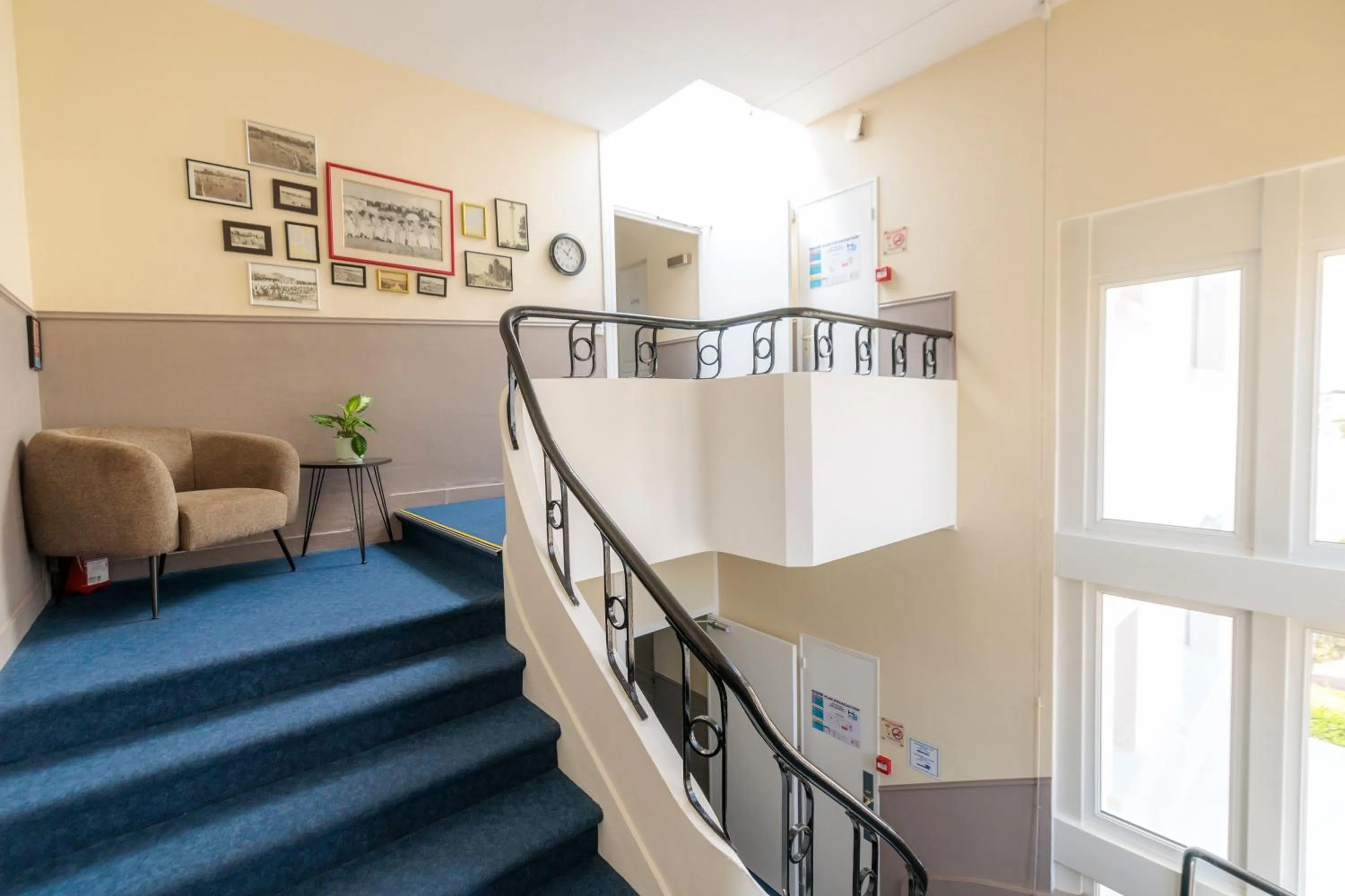 Property building in Hotel Belle Vue Royan