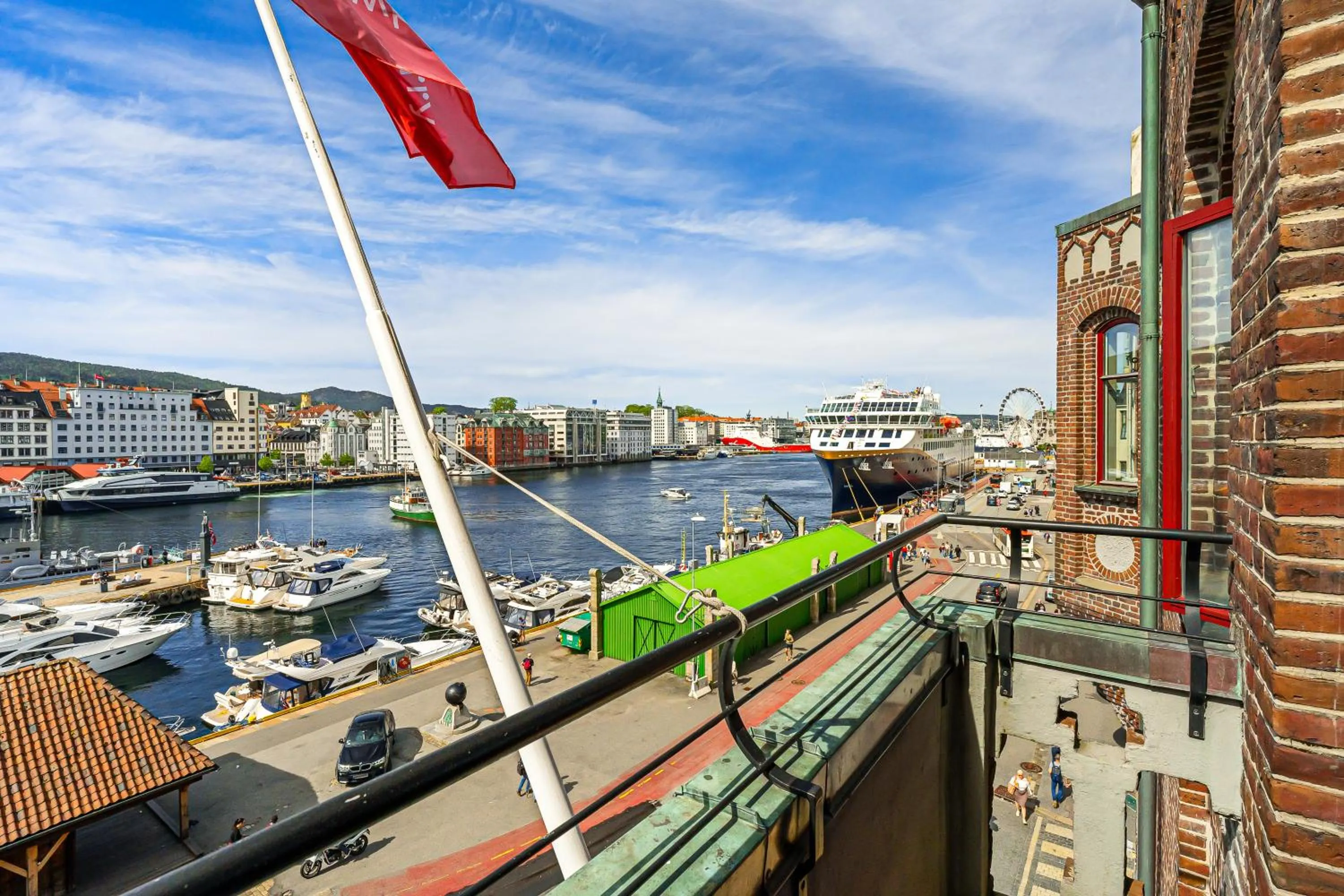 Natural landscape in Home Hotel Bryggen