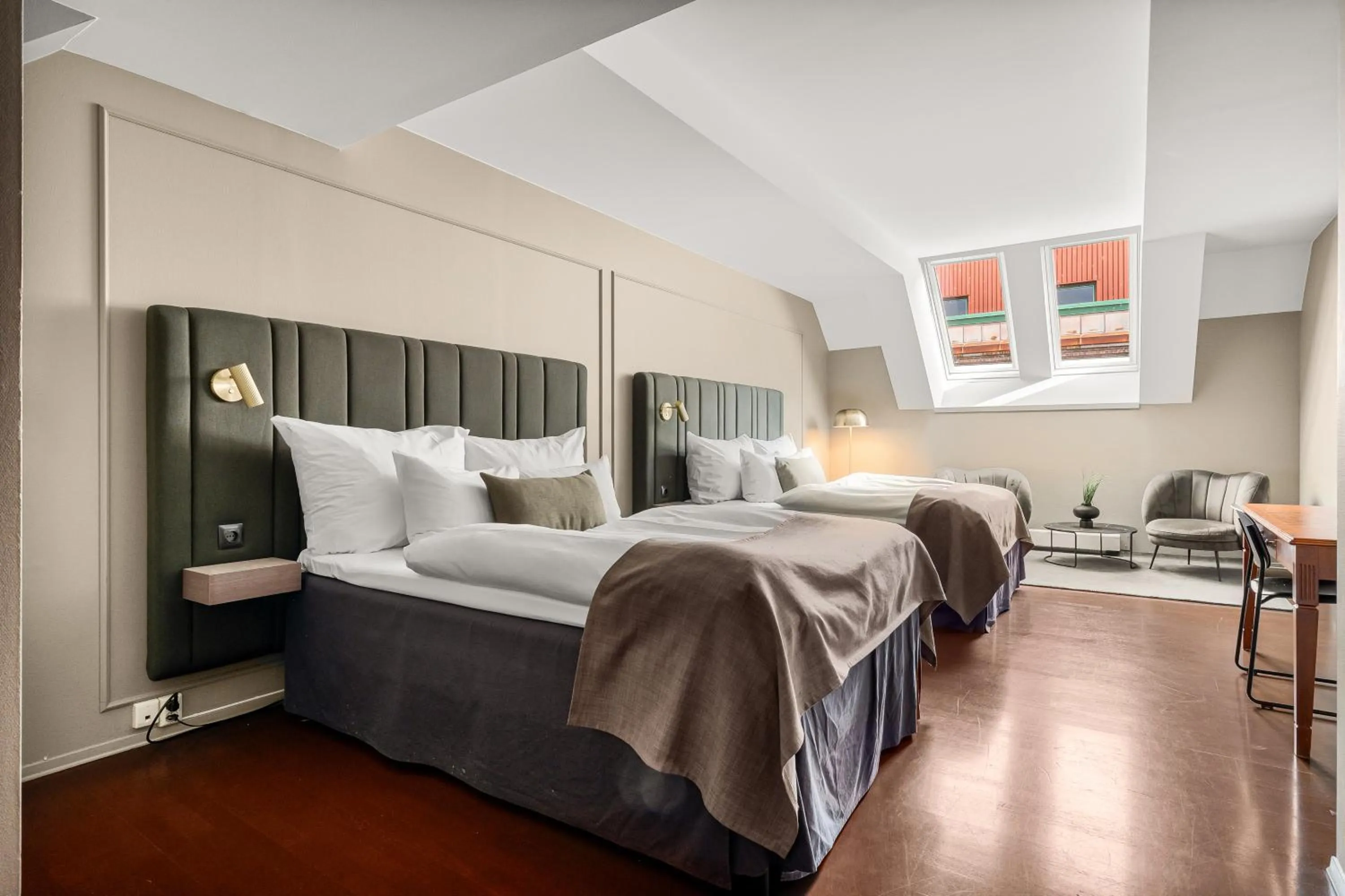 Bed in Home Hotel Bryggen