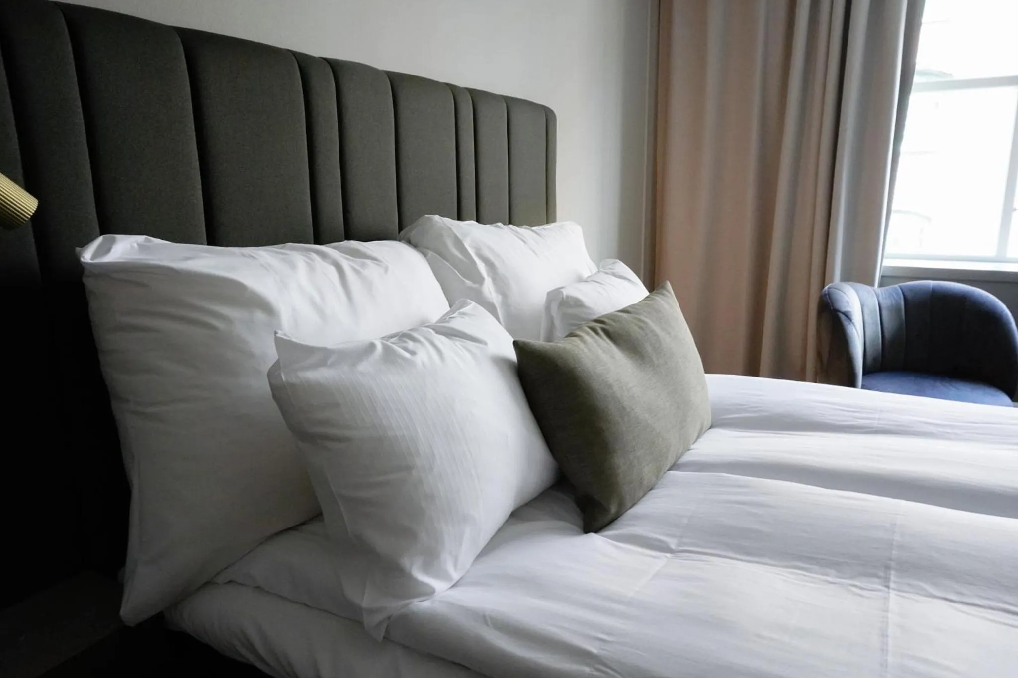 Bed in Home Hotel Bryggen