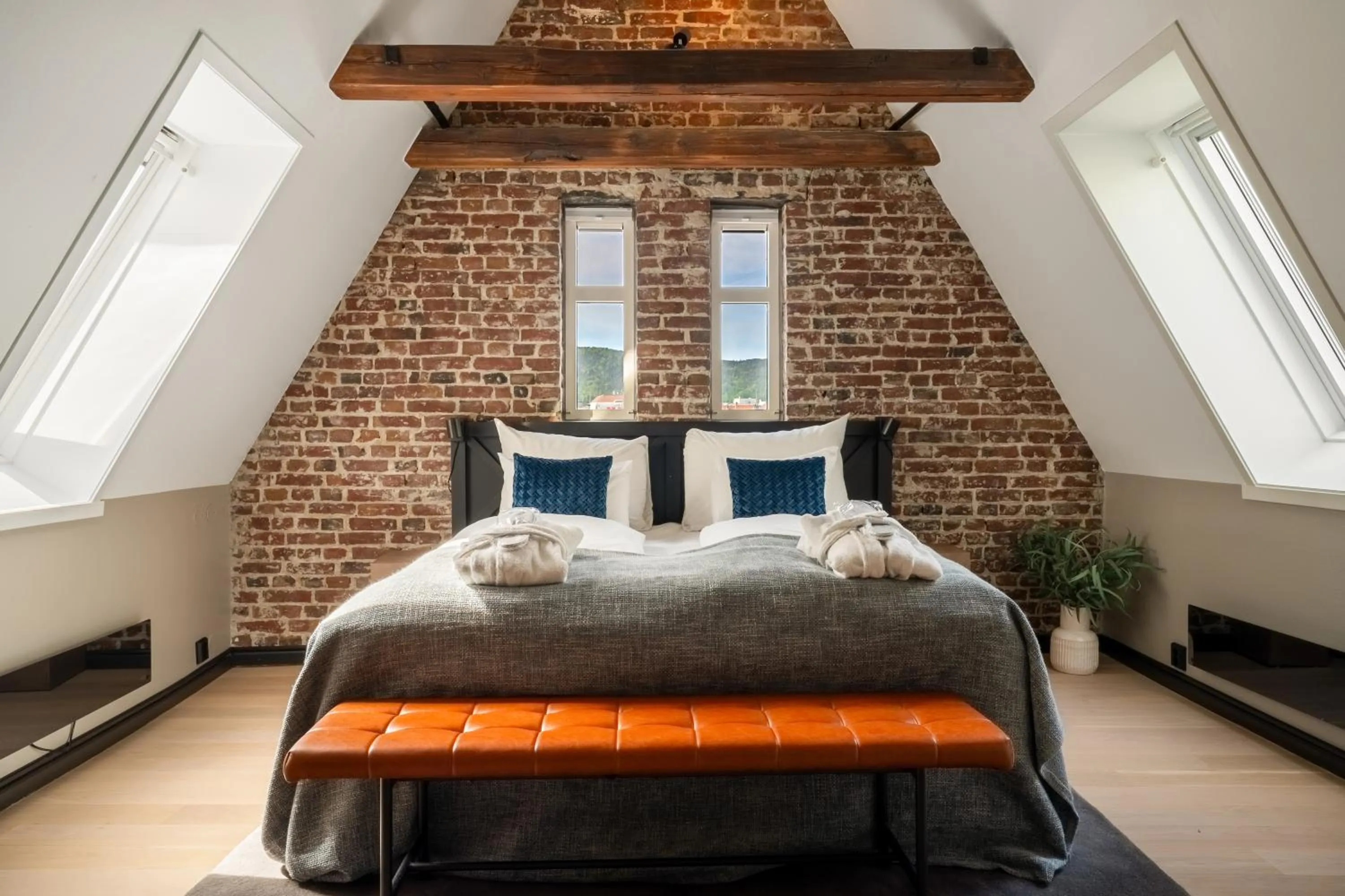 Bed in Home Hotel Bryggen