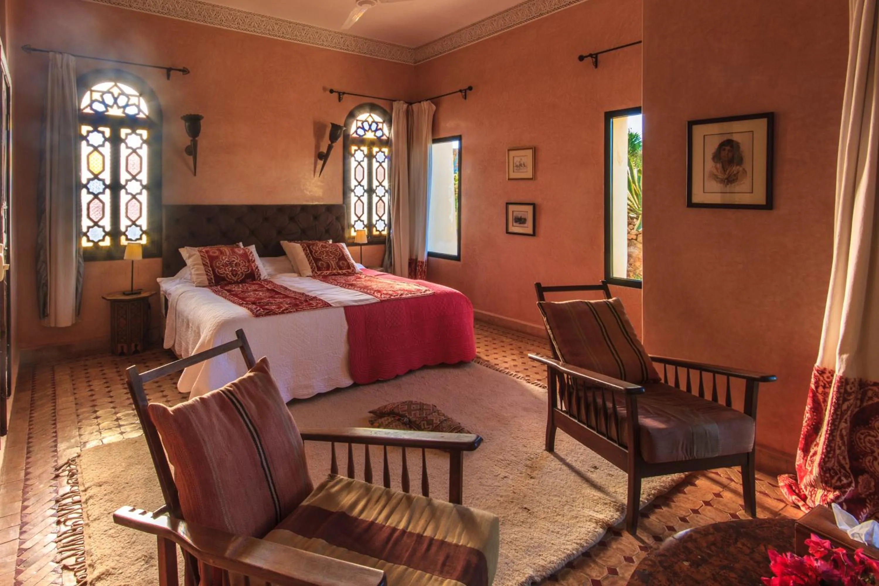 Photo of the whole room, Bed in Kasbah Tabelkoukt