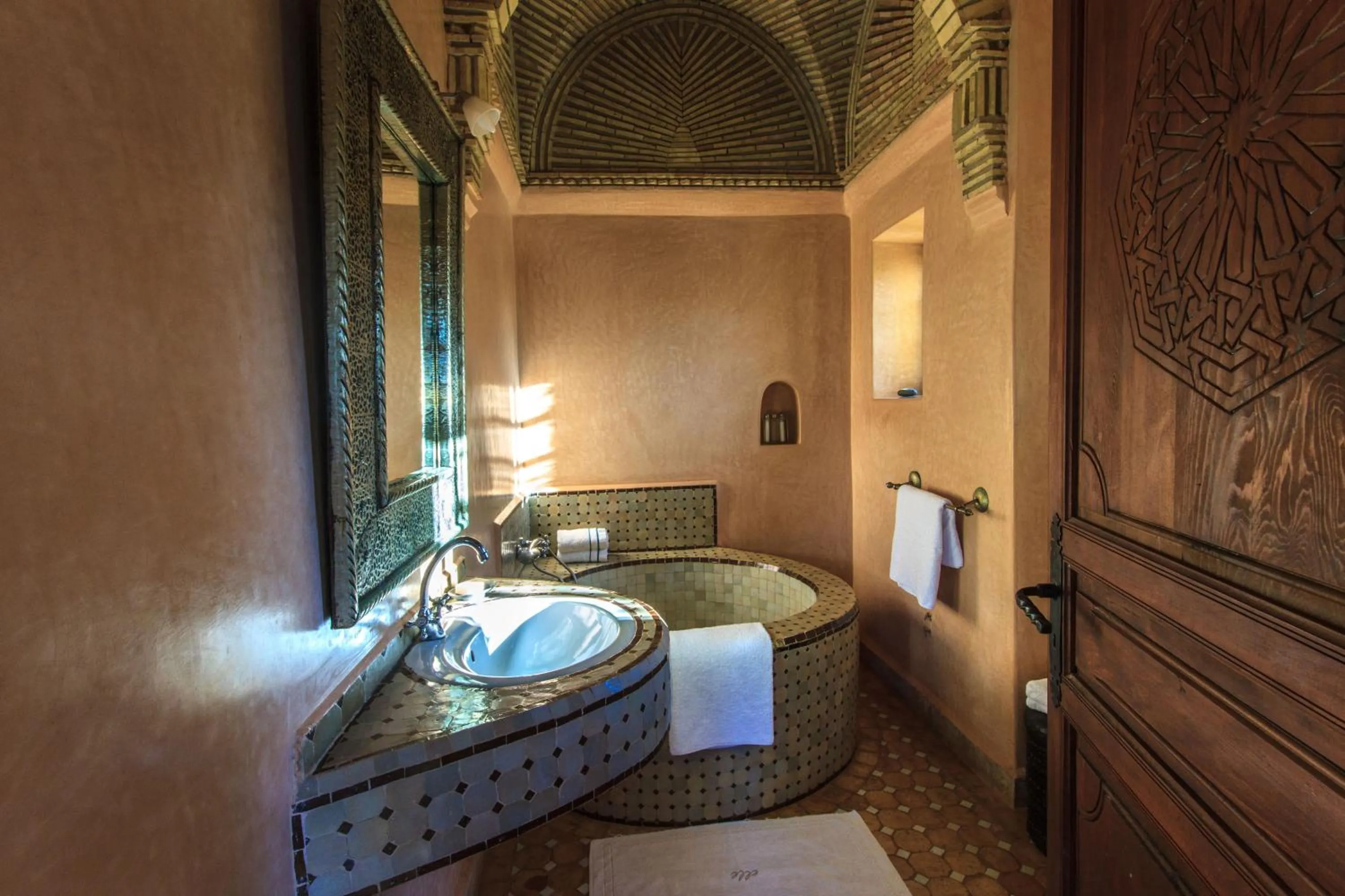 Bathroom in Kasbah Tabelkoukt