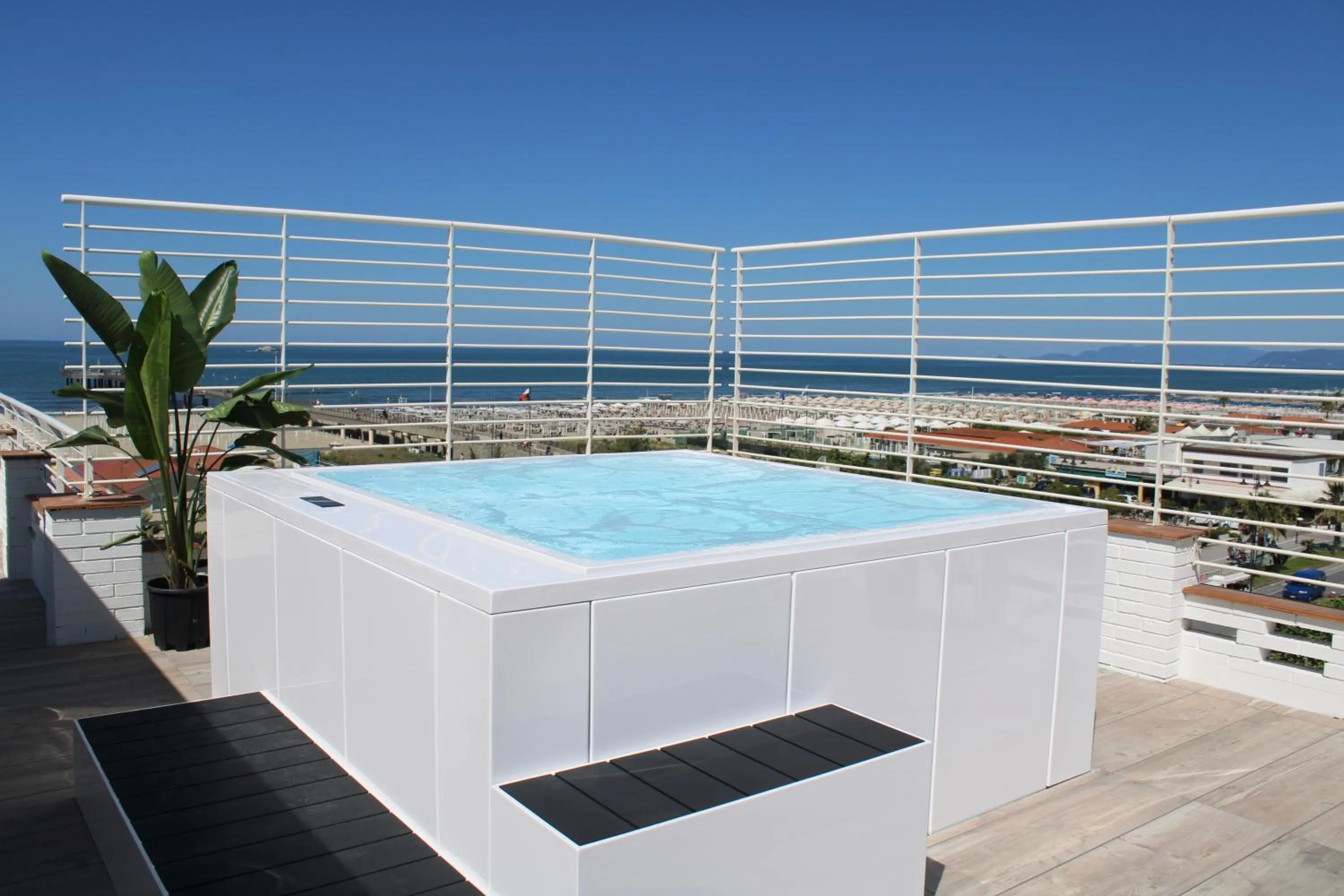 Hot Tub in Hotel Esplanade