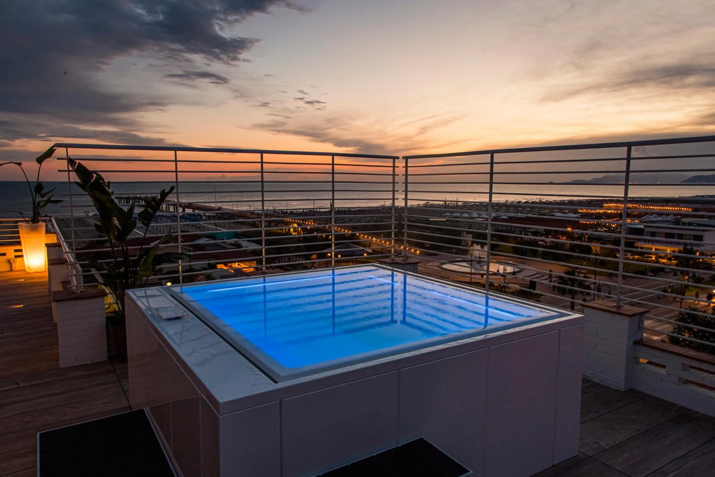 Hot Tub in Hotel Esplanade