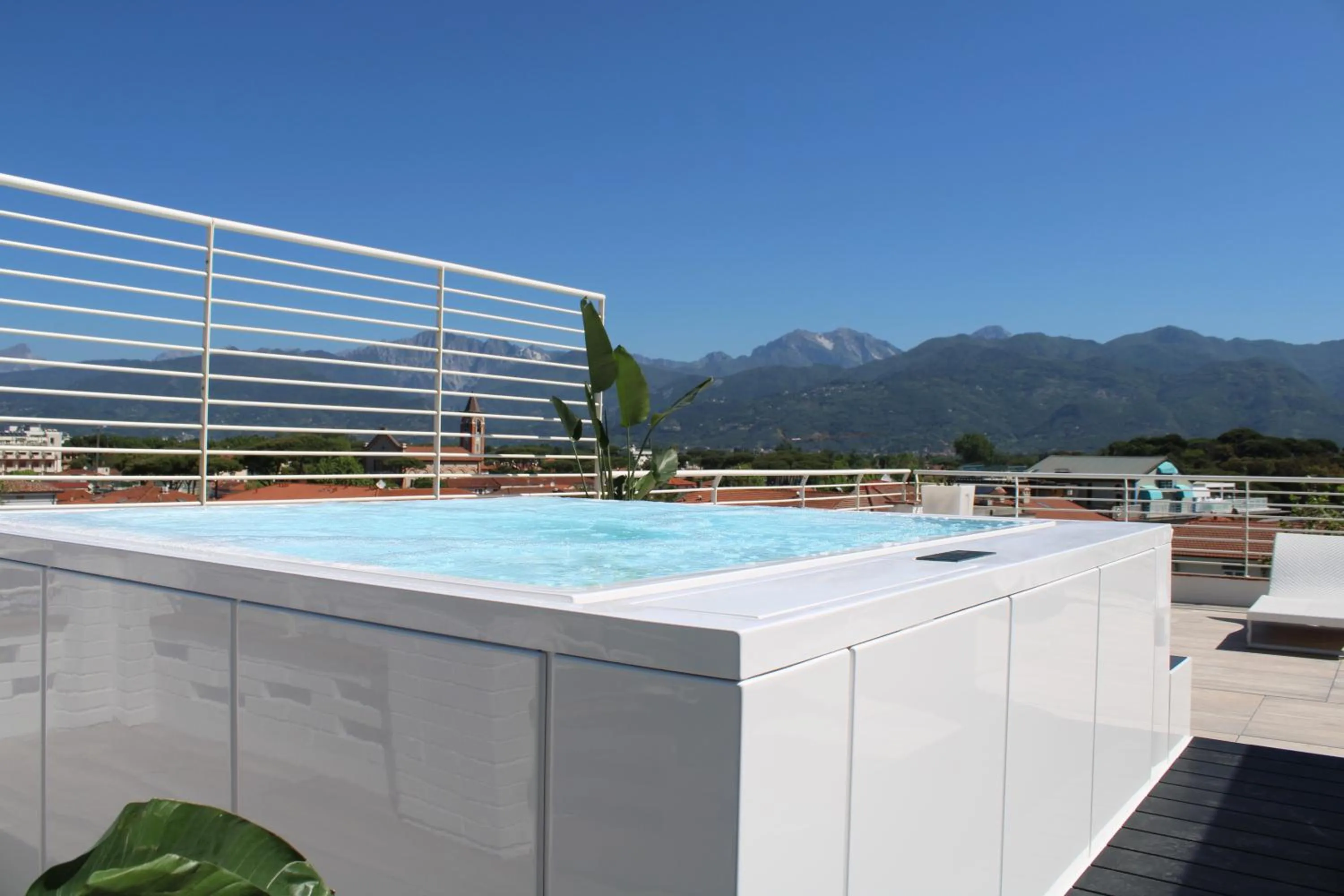 Hot Tub in Hotel Esplanade