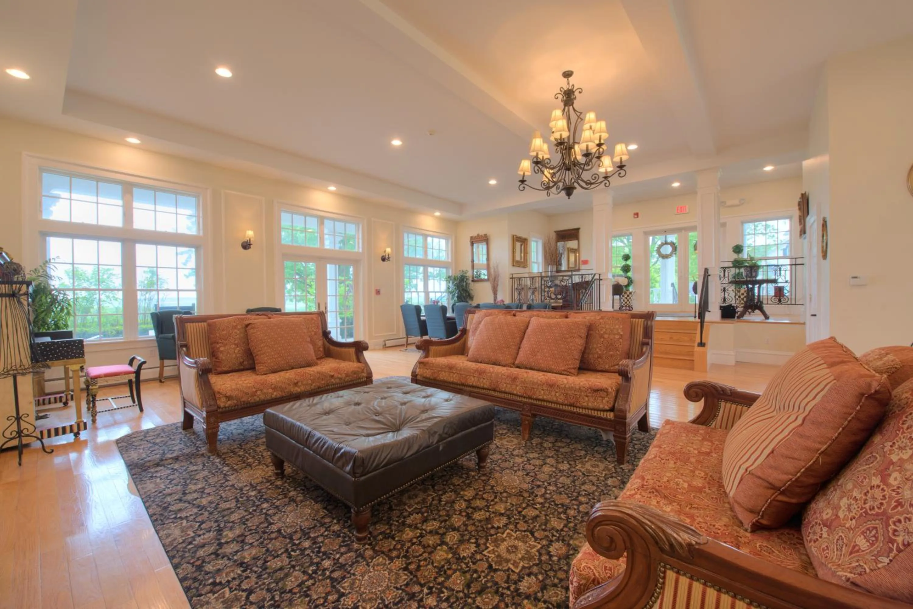 Communal lounge/ TV room in John Joseph Inn