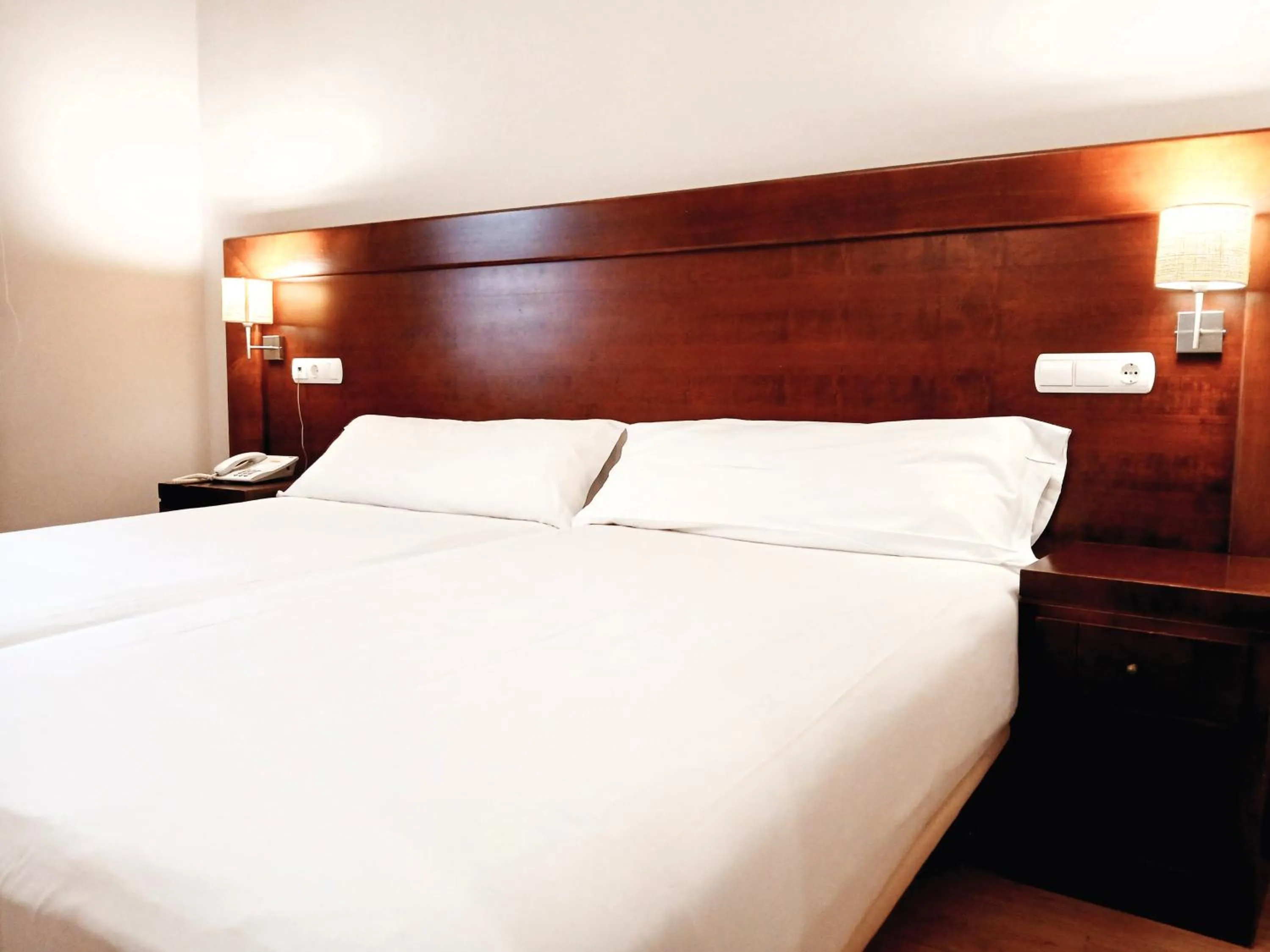 Photo of the whole room, Bed in Hotel Campos de Castilla