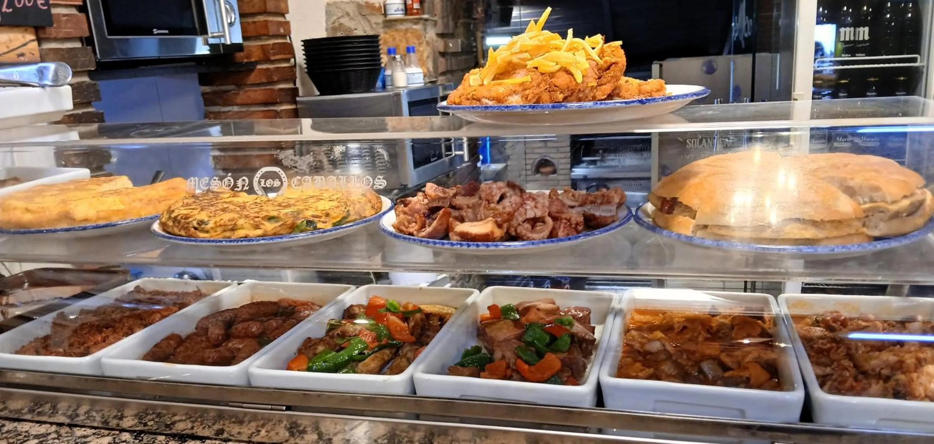 Food and drinks in Hotel Campos de Castilla