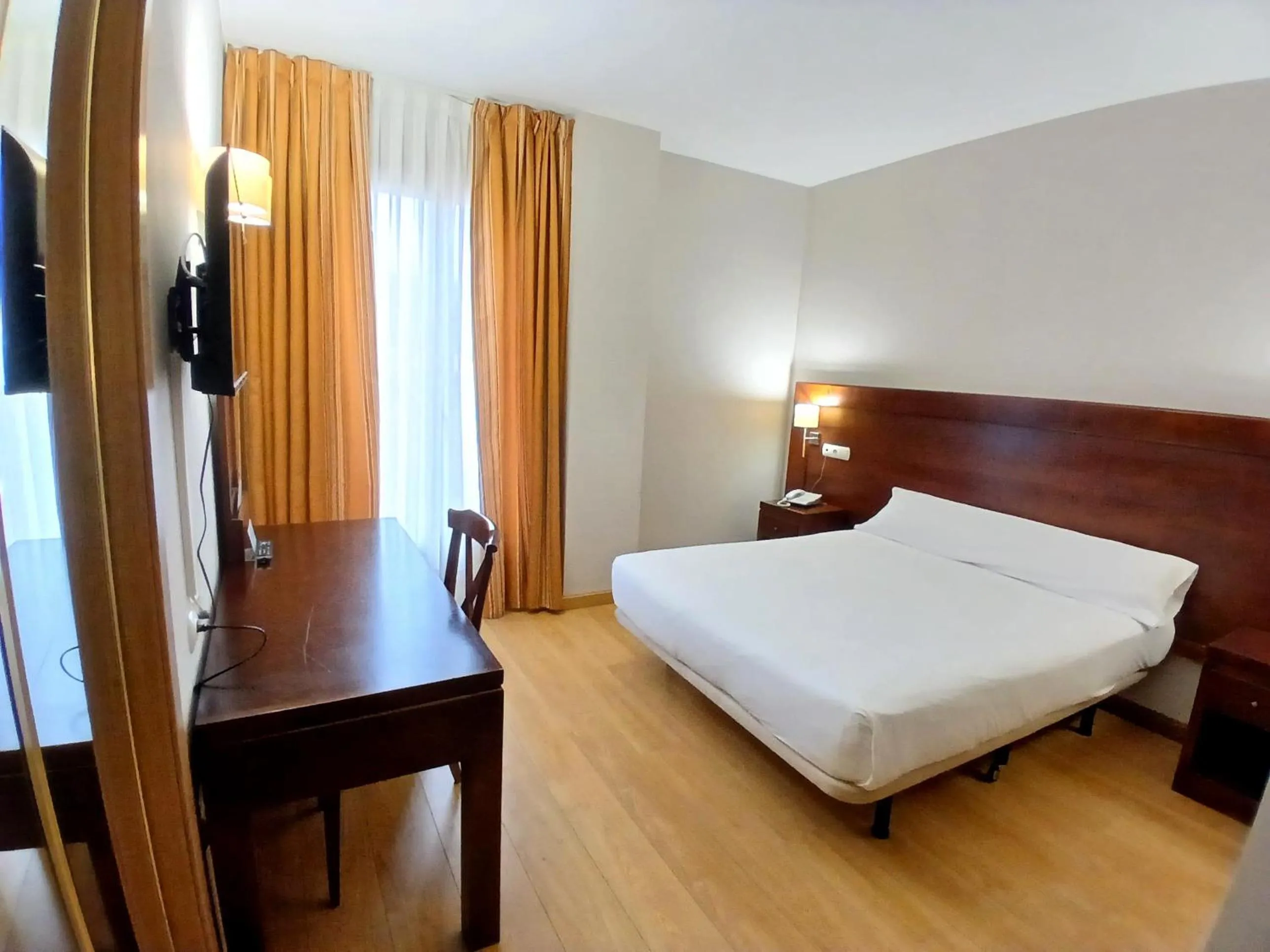 Photo of the whole room, Bed in Hotel Campos de Castilla