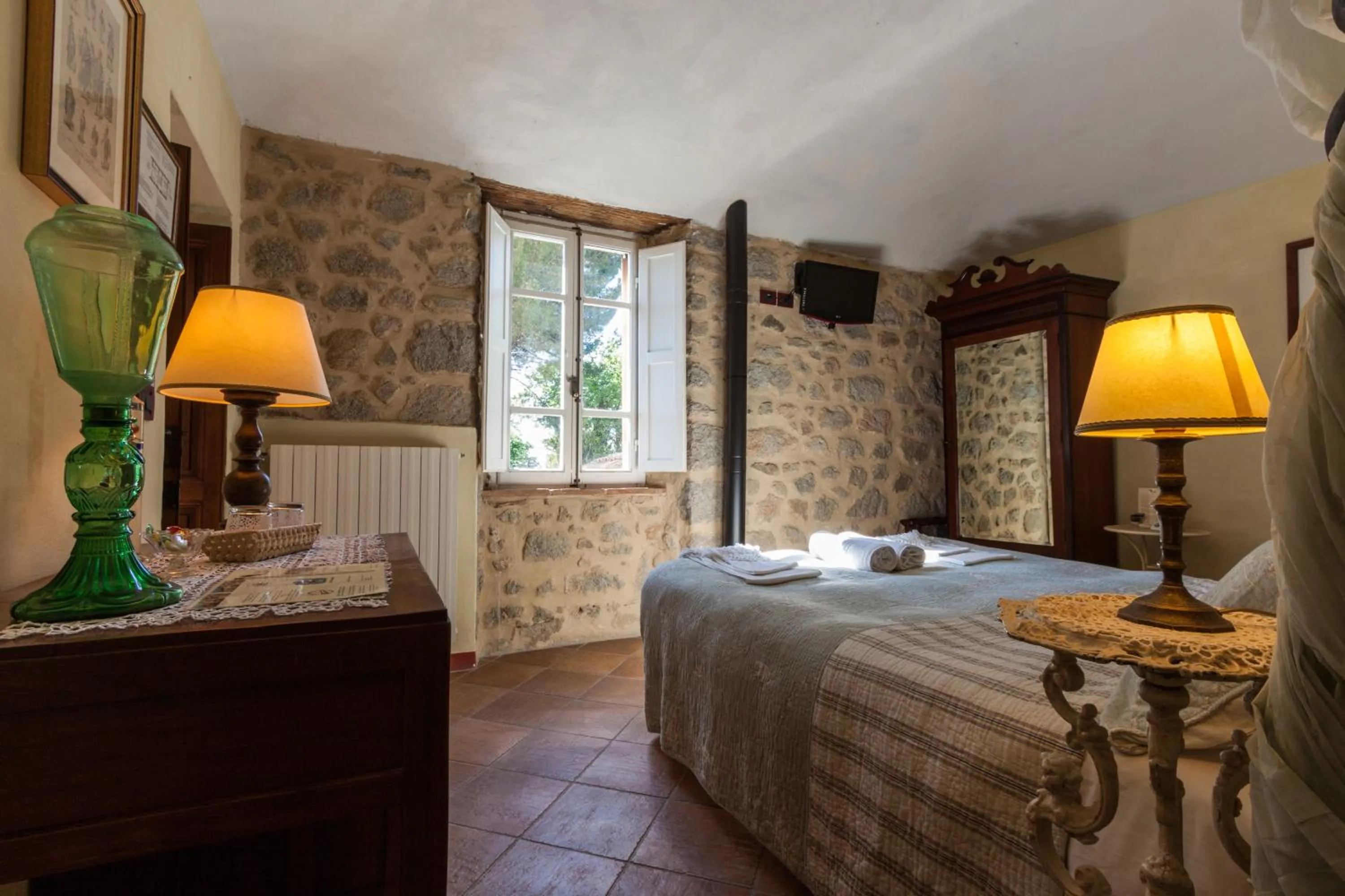 Bedroom in Borgo Tepolini Country House