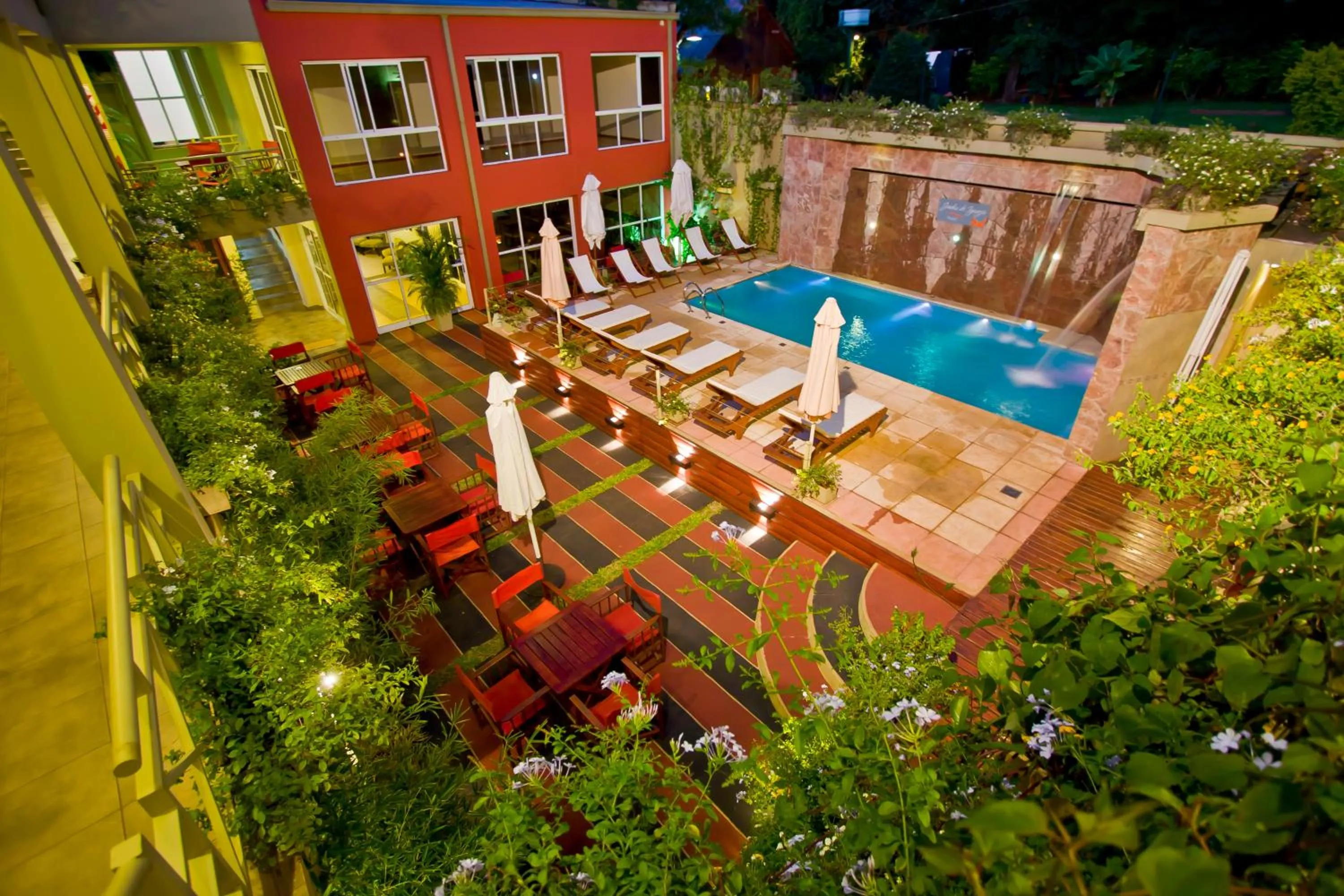 Swimming pool in Hotel Jardin De Iguazu